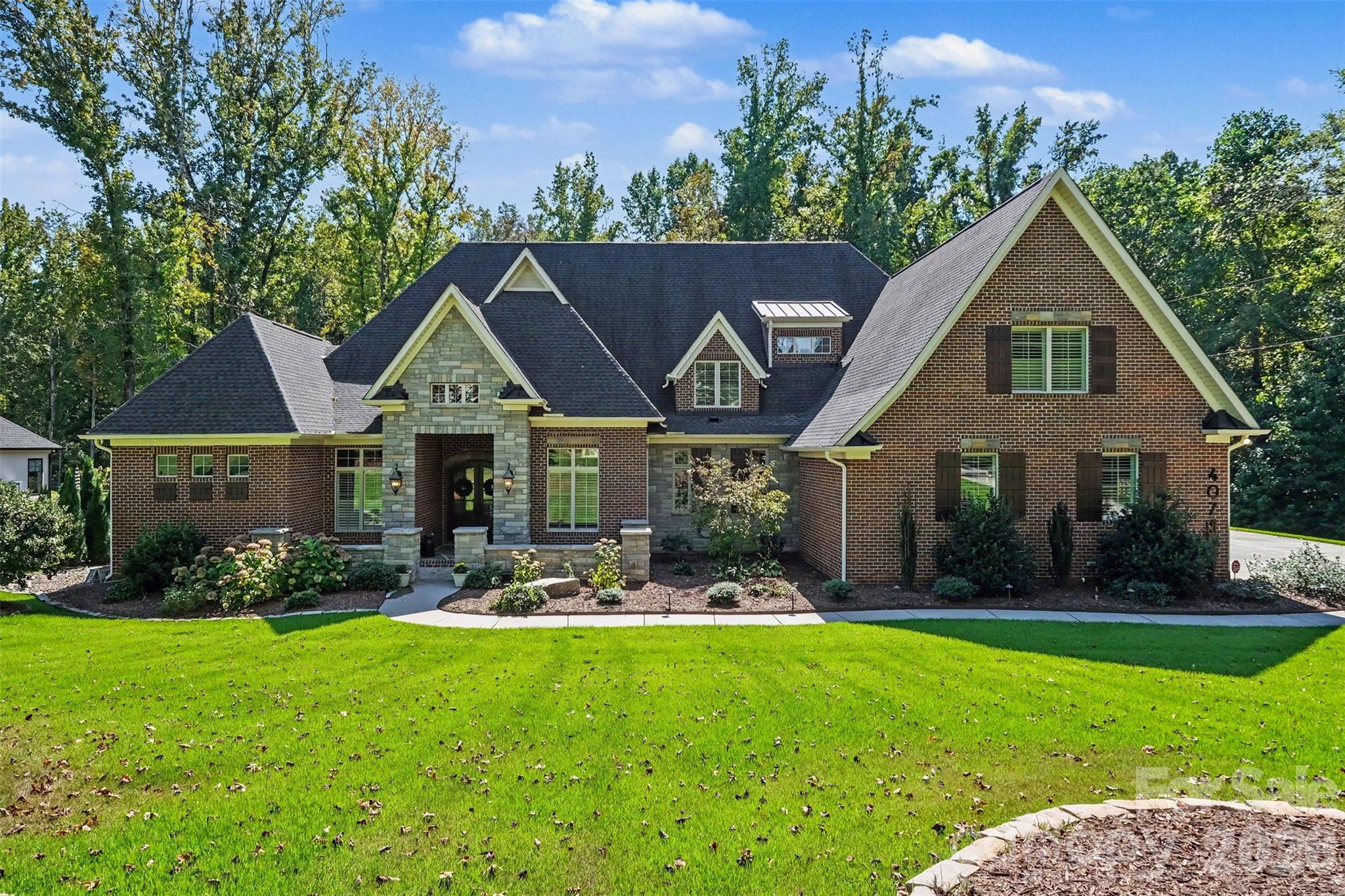 4071 Poplar Ridge Drive Property Photo 1