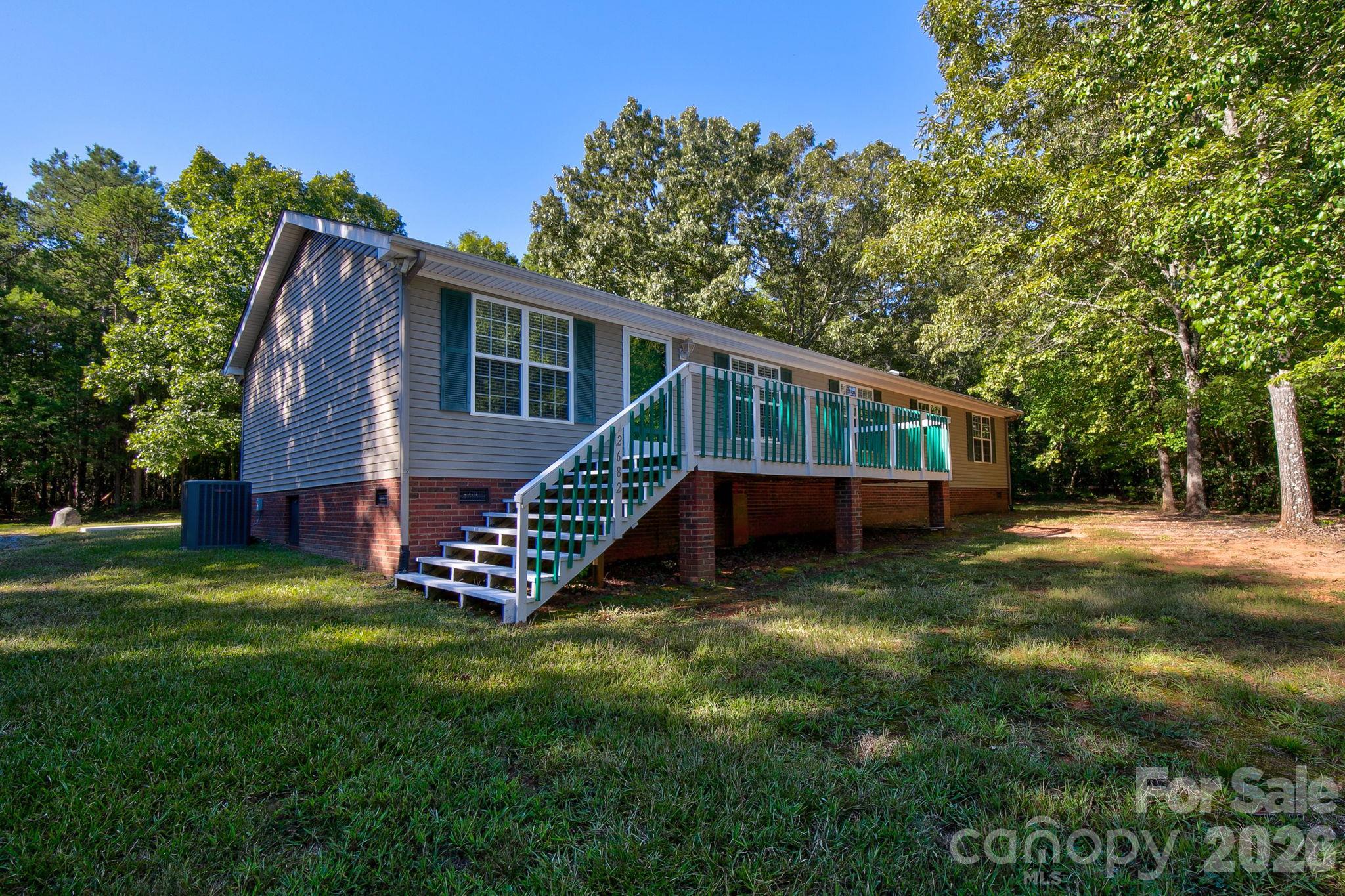 2682 Boxcar Road Property Photo 2