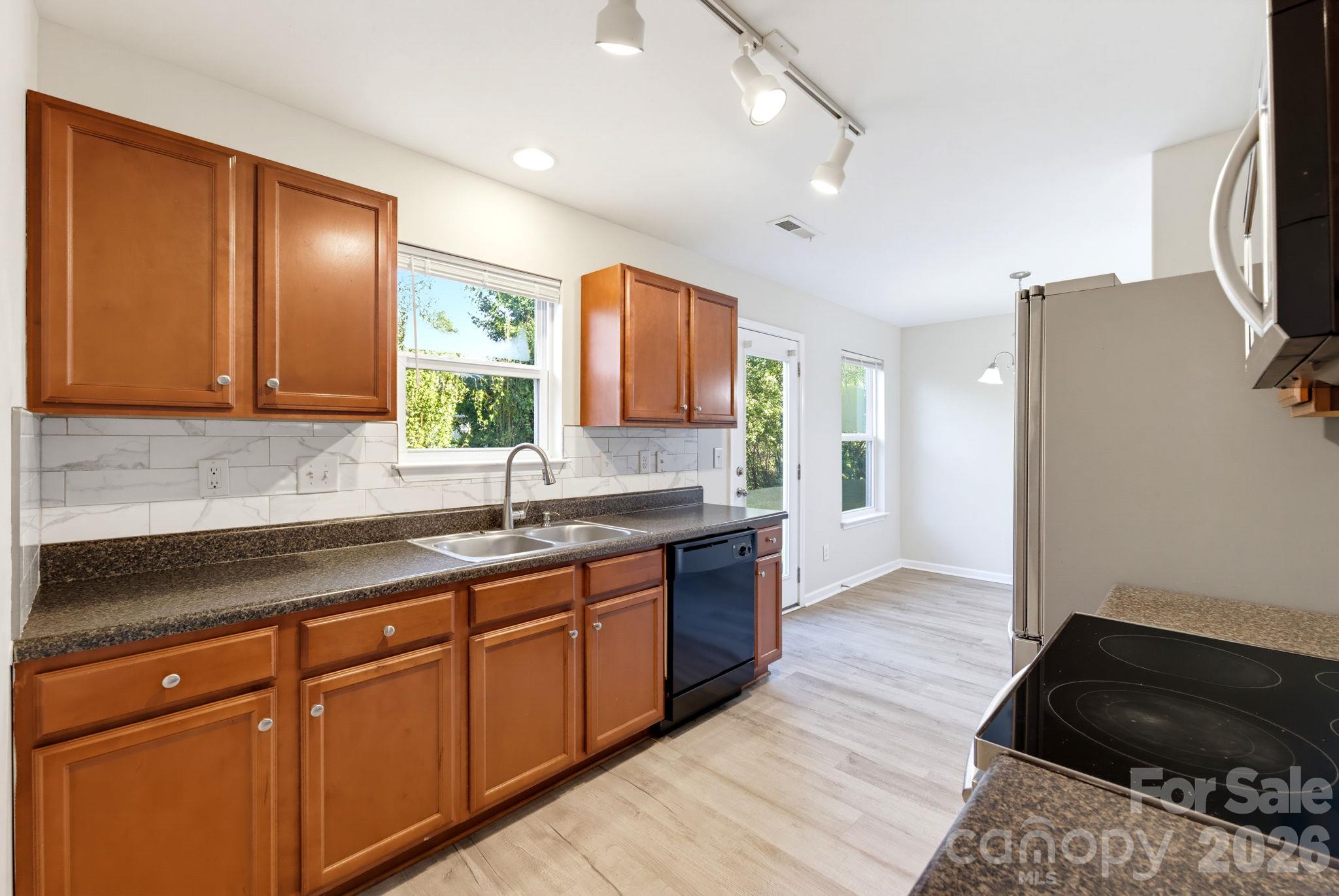 5718 Natick Drive Property Photo 10