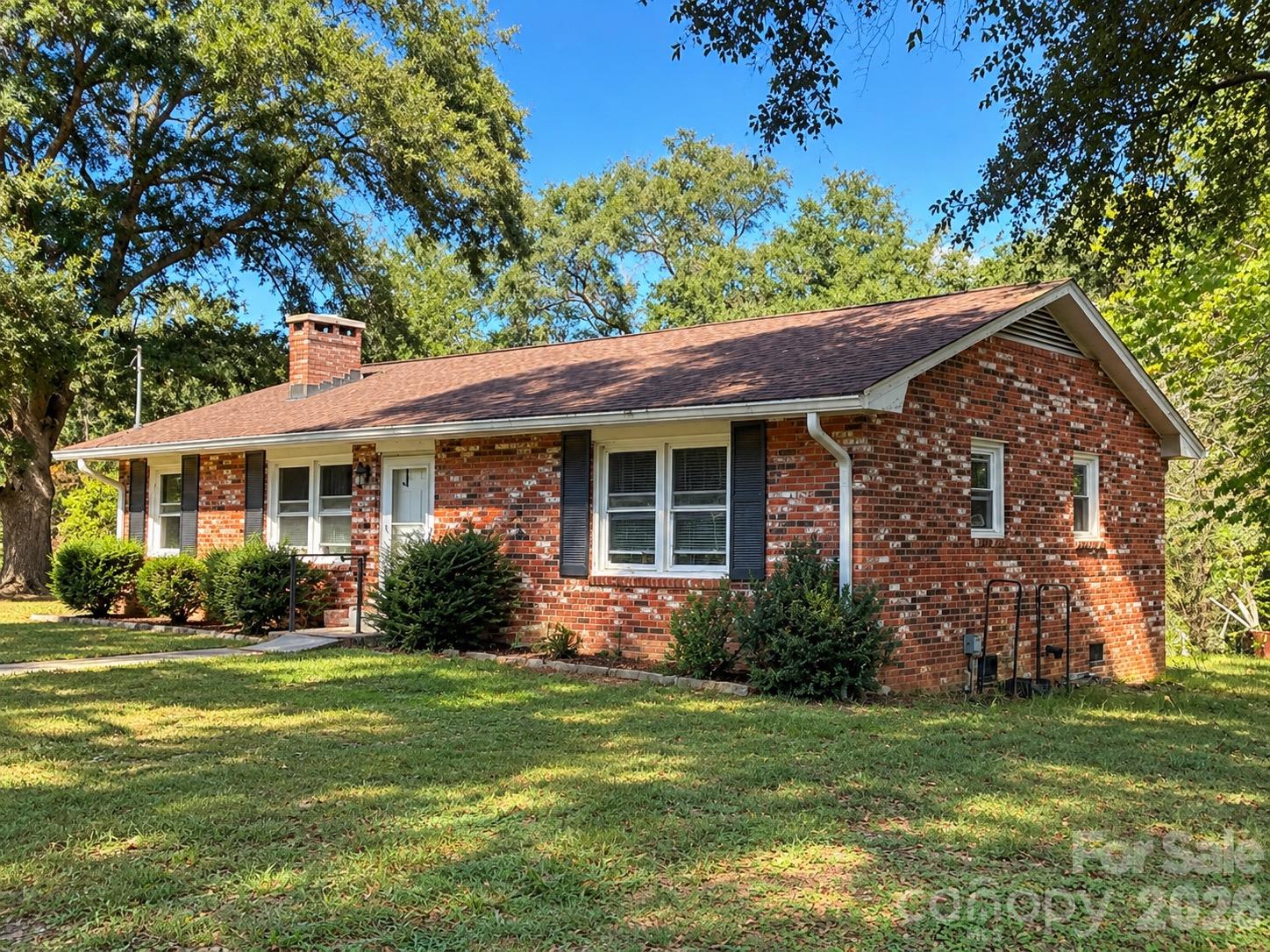 697 Island Ford Road Property Photo 1
