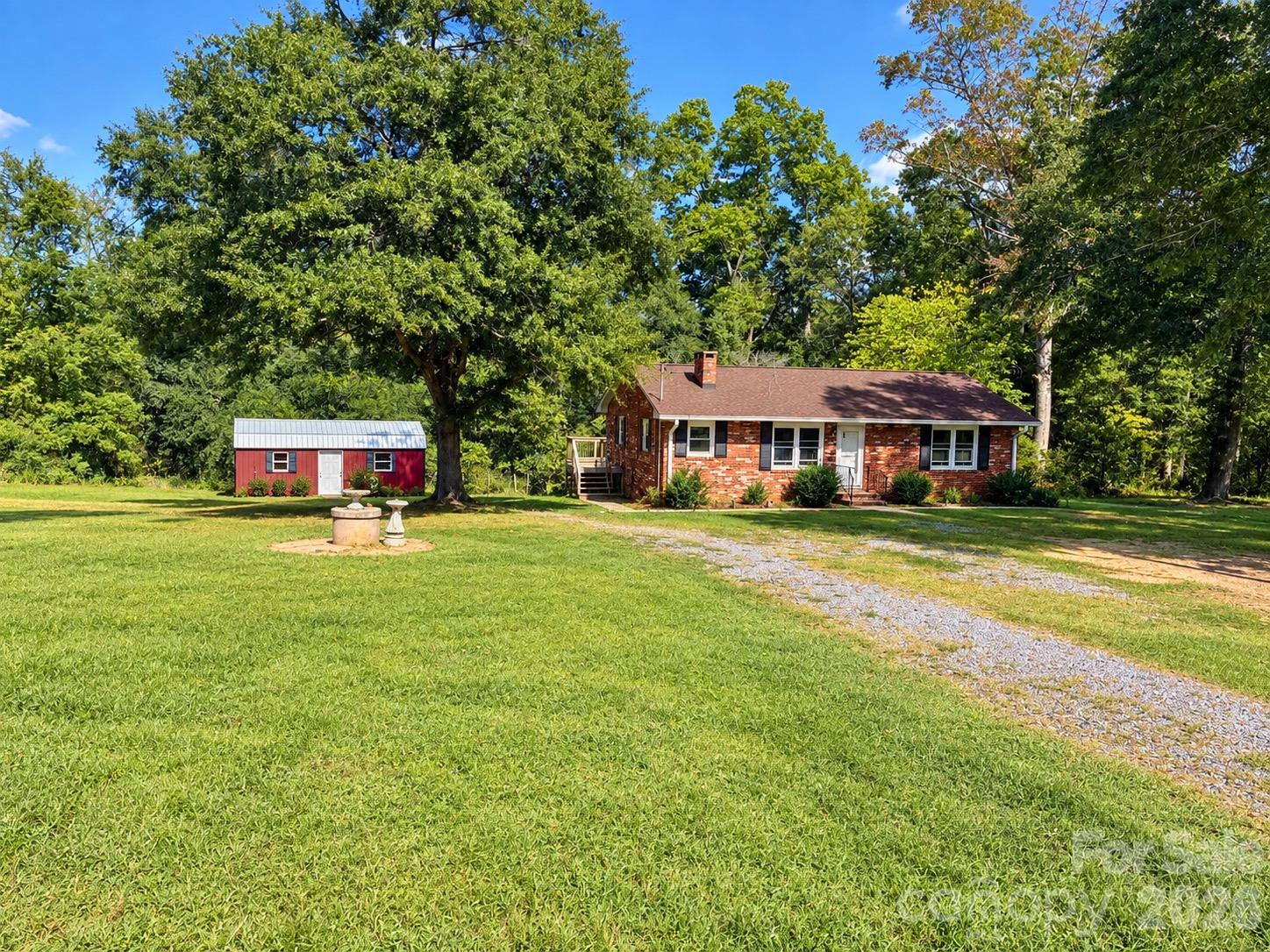 697 Island Ford Road Property Photo 2