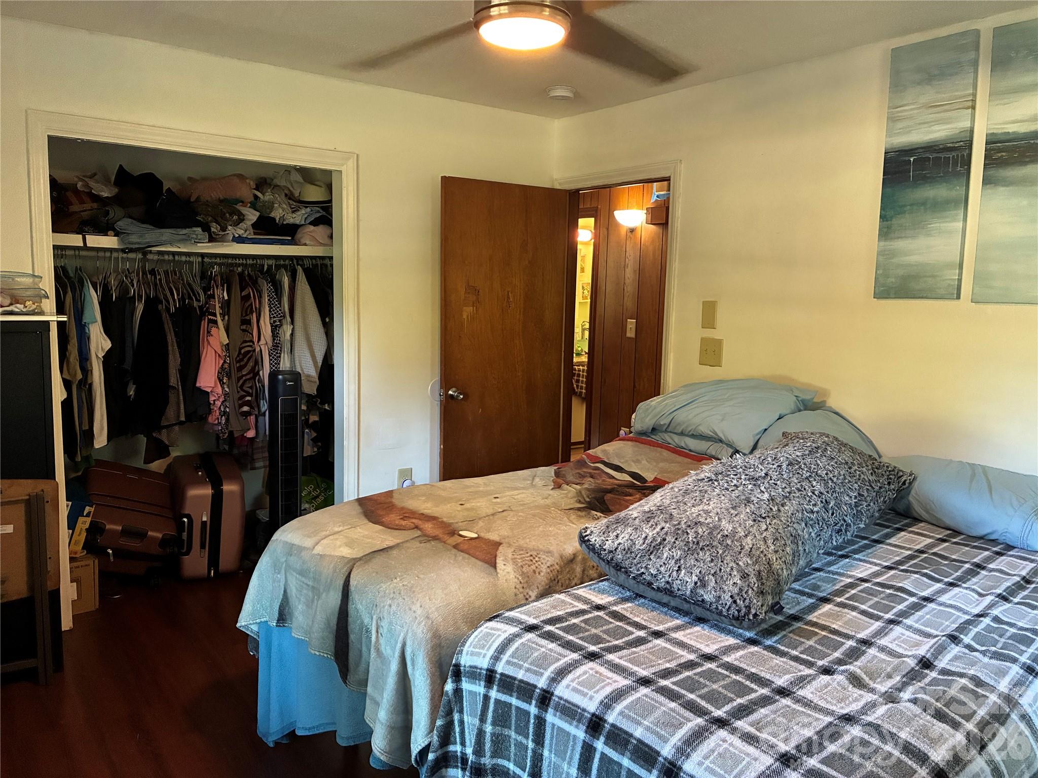 697 Island Ford Road Property Photo 14