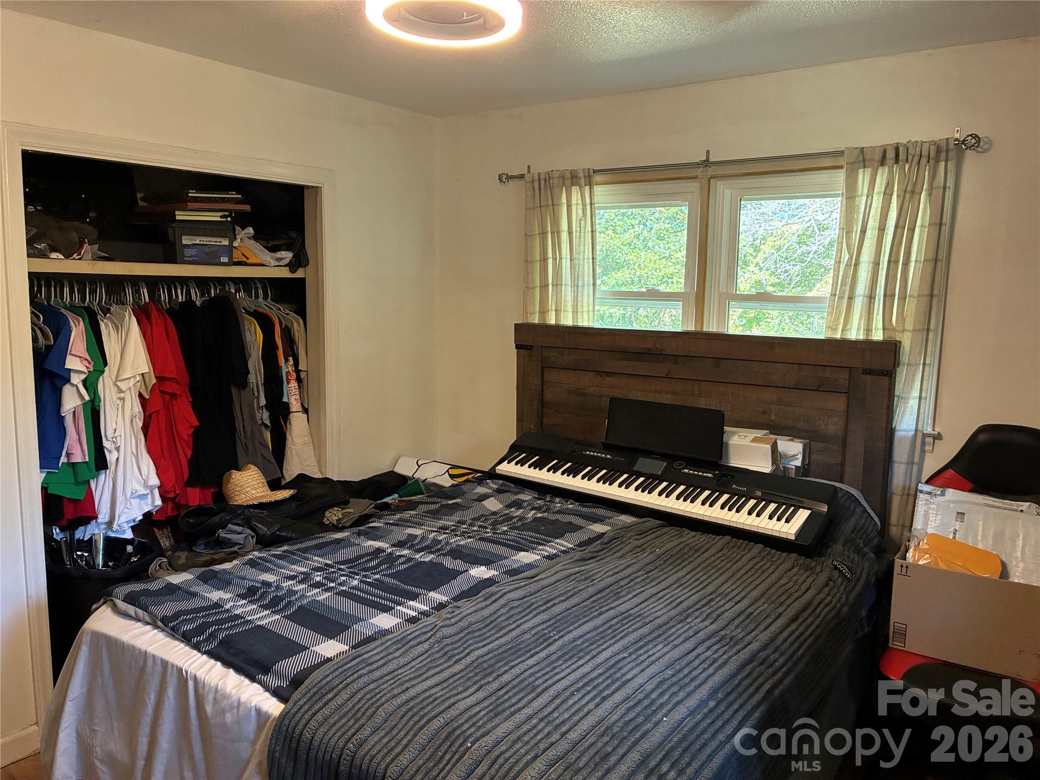 697 Island Ford Road Property Photo 15
