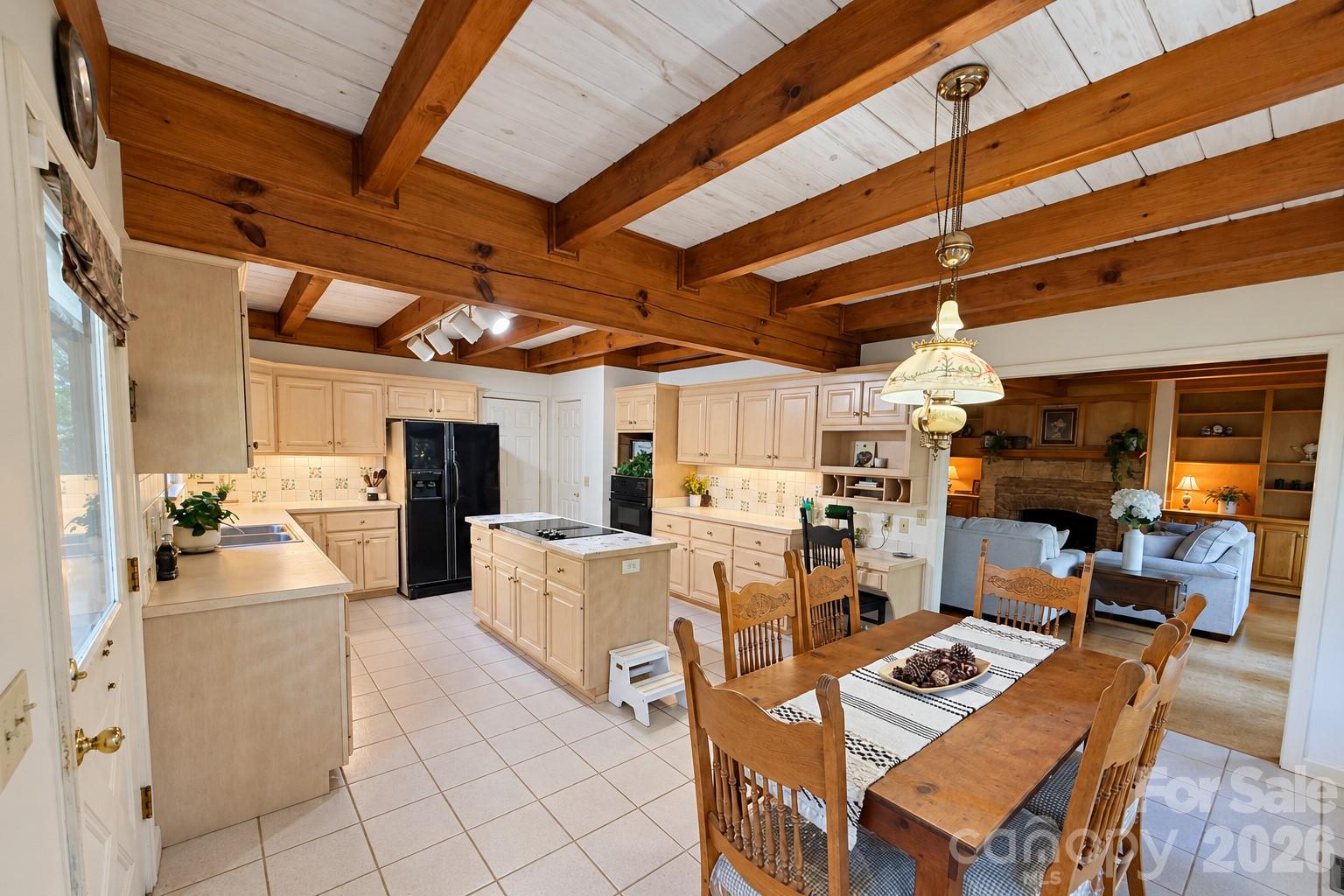 150 Rabun Run Property Photo 8