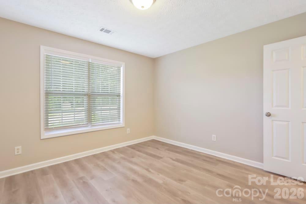 1010 Dorothy Place 1 Property Photo 12