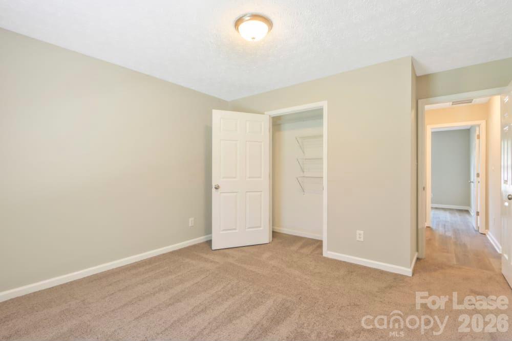 1010 Dorothy Place 1 Property Photo 14