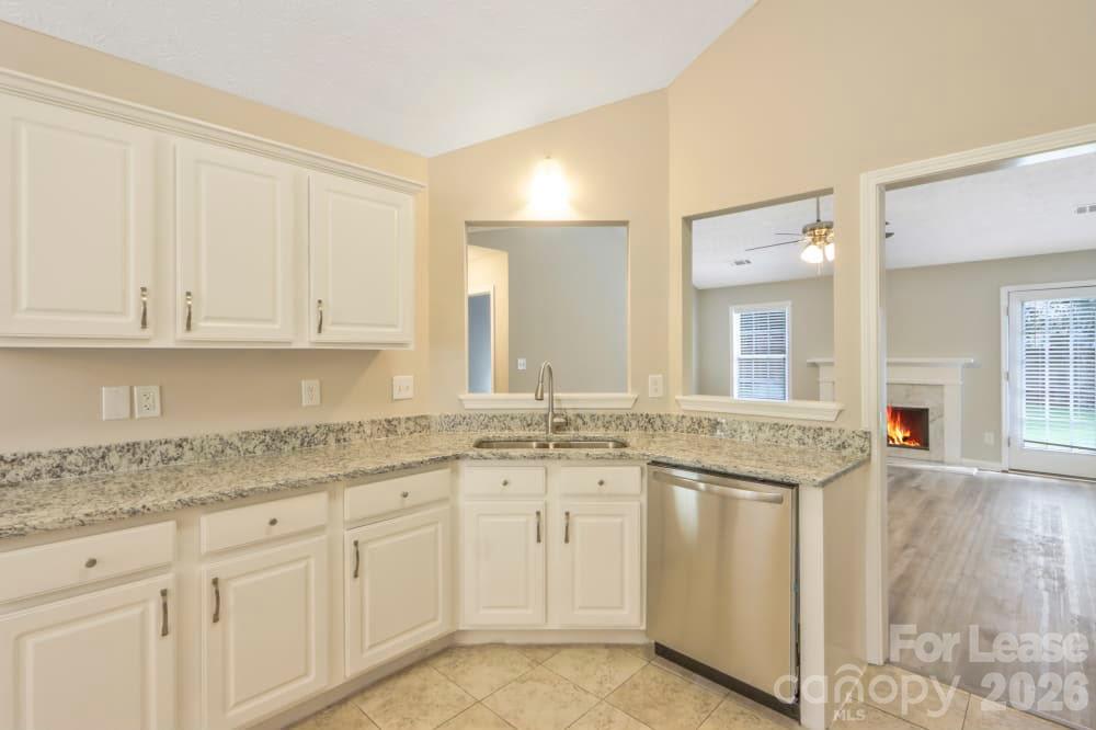 1010 Dorothy Place 1 Property Photo 16