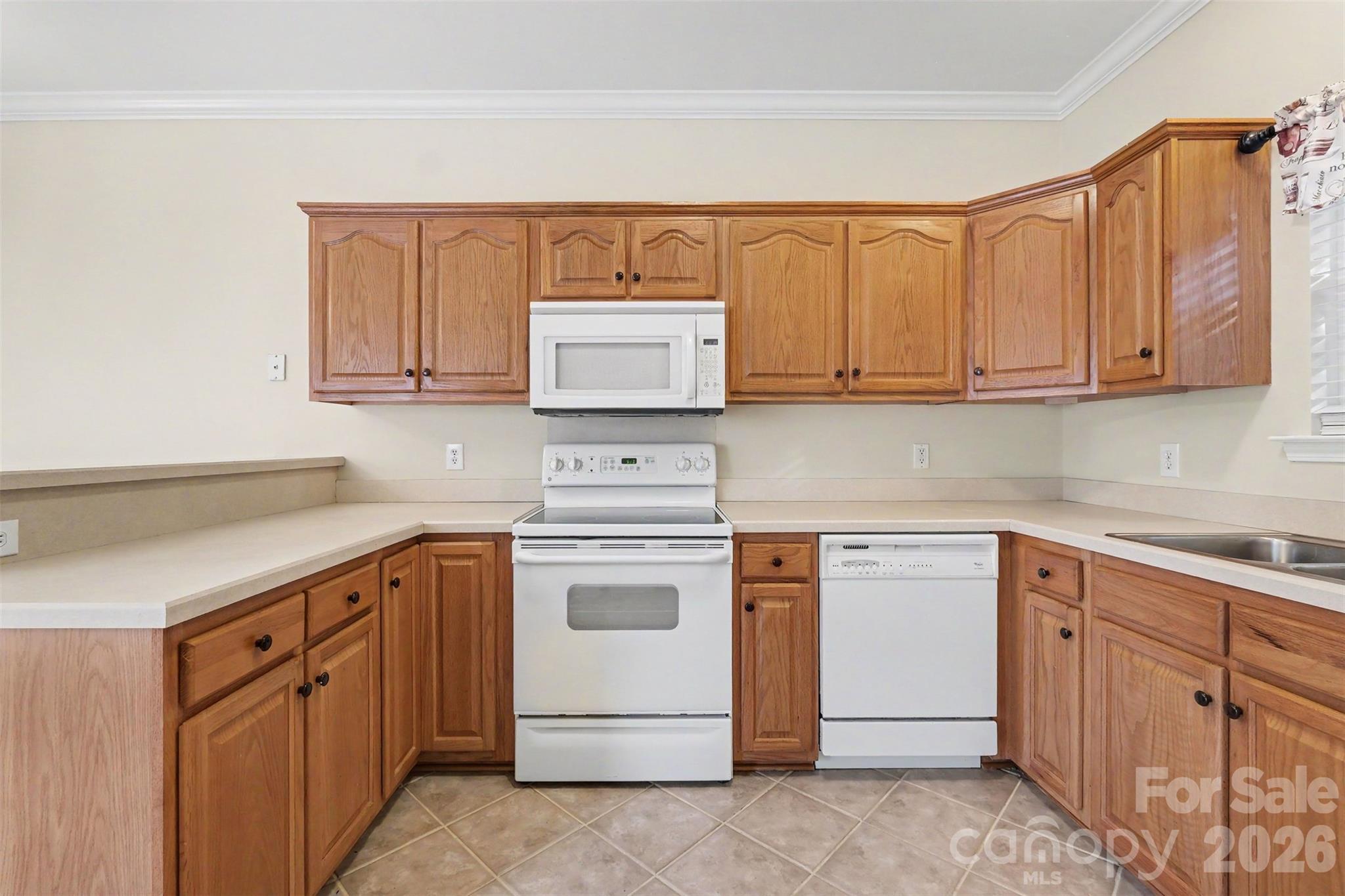 1645 Diary Drive Property Photo 7