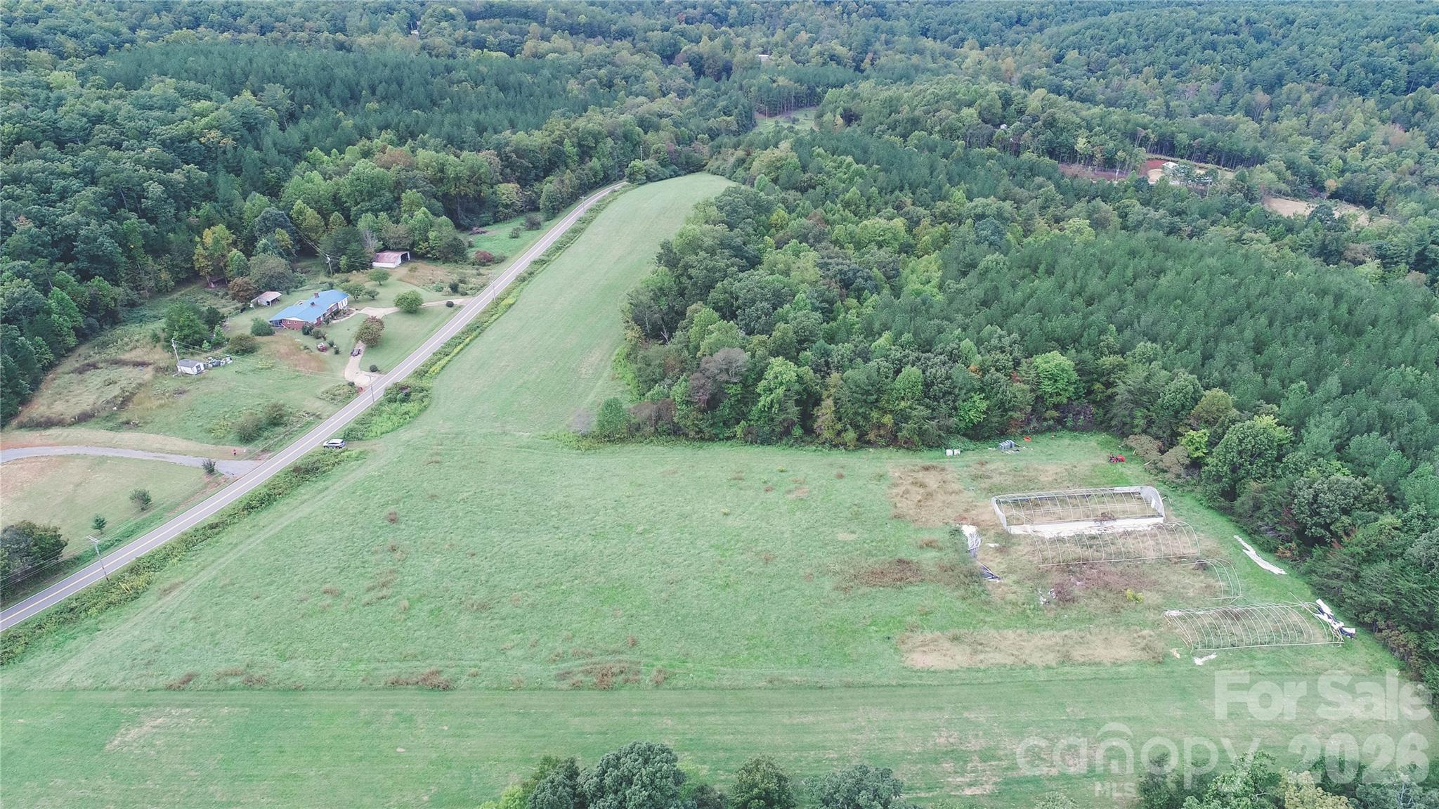 5000 Rhoney Road Property Photo 4