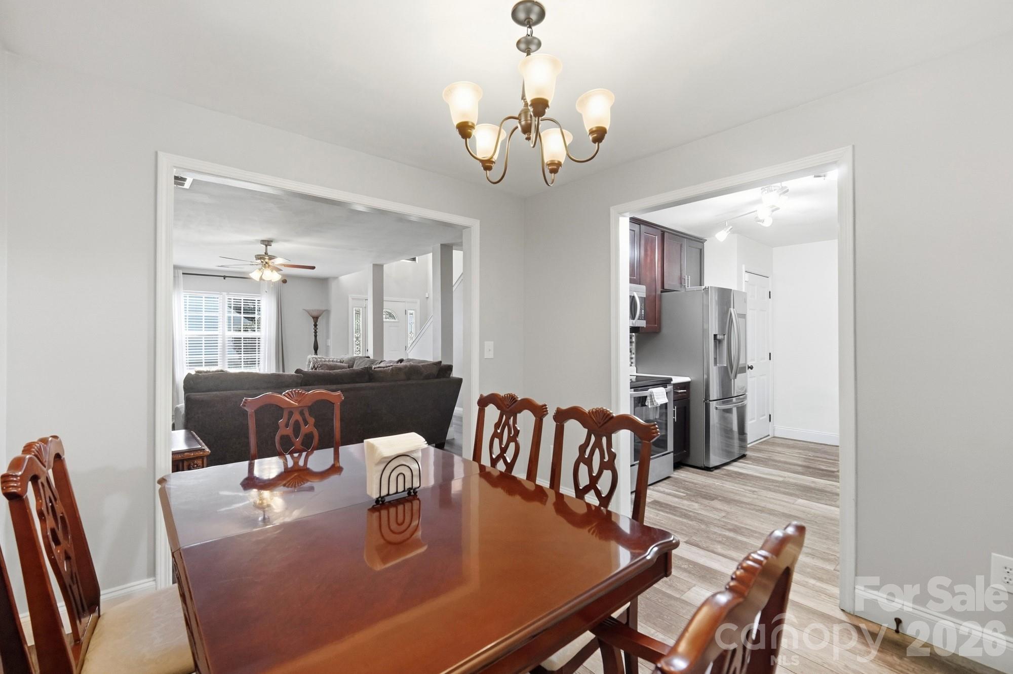 623 Finborough Court Property Photo 17