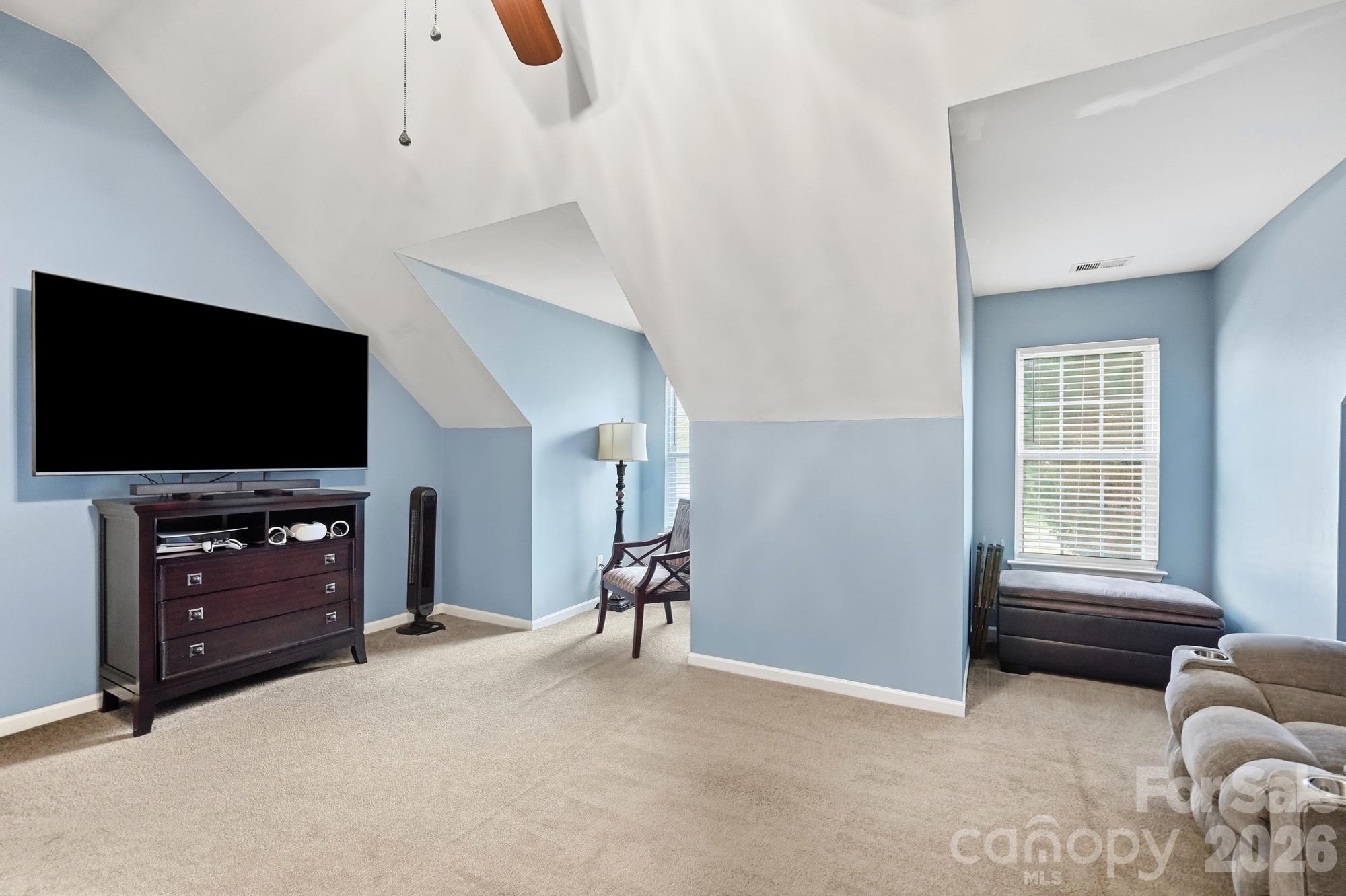 623 Finborough Court Property Photo 27