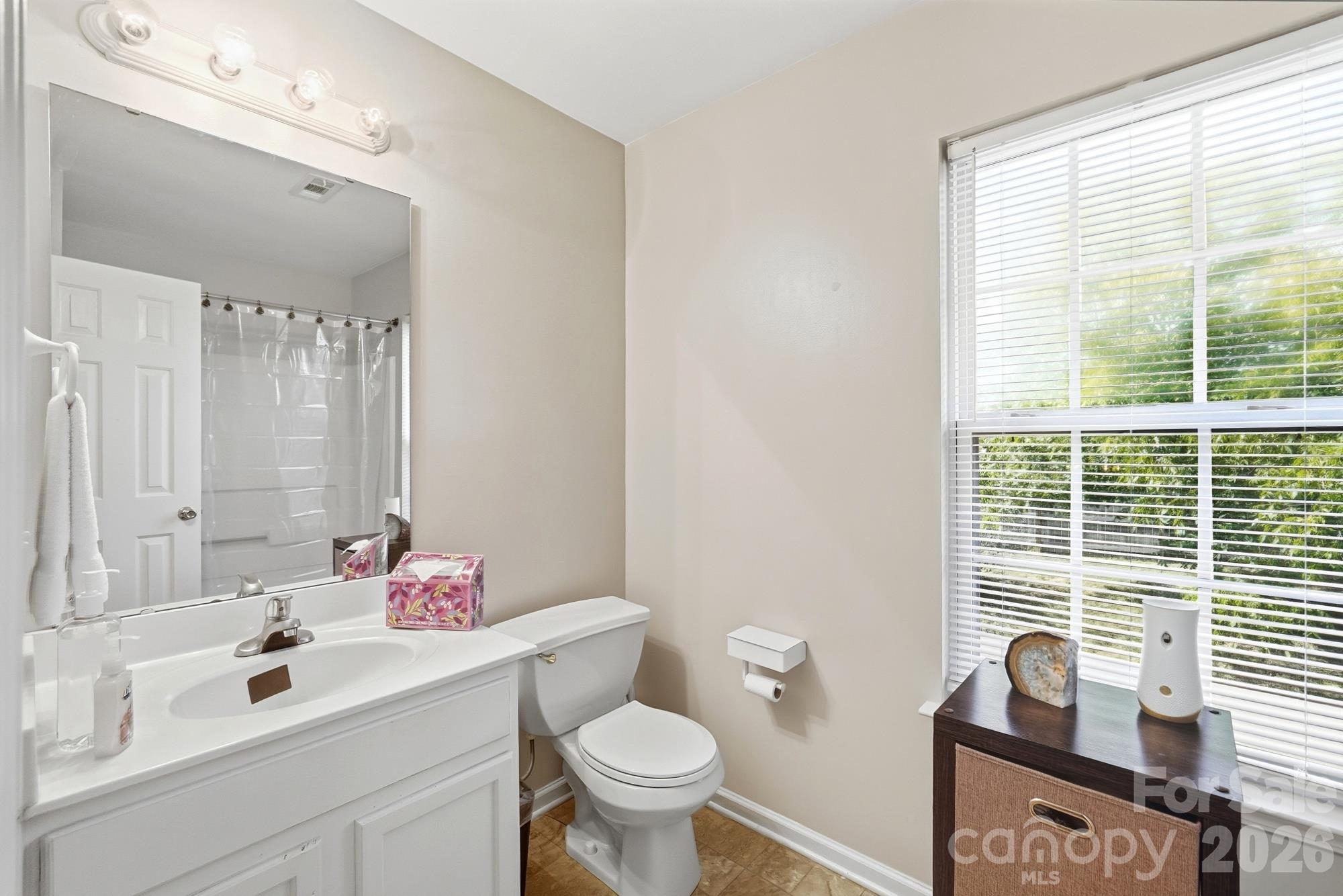 623 Finborough Court Property Photo 31