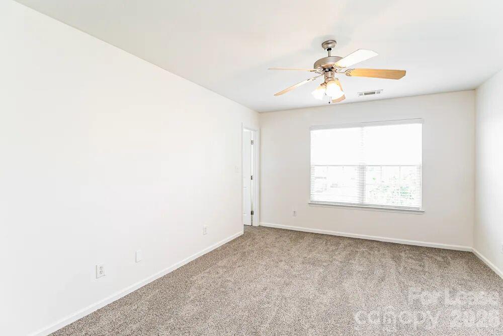 433 Glencroft Drive 1 Property Photo 7