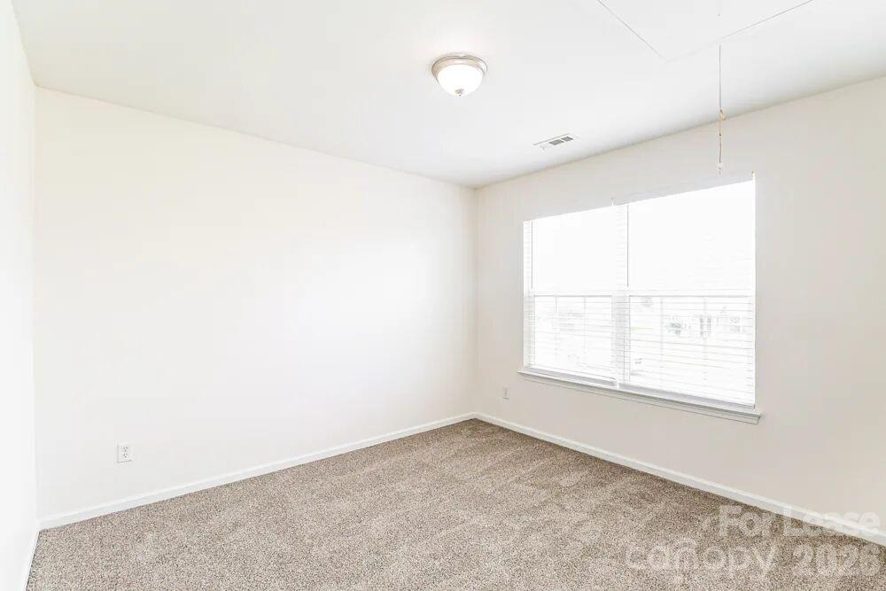 433 Glencroft Drive 1 Property Photo 8