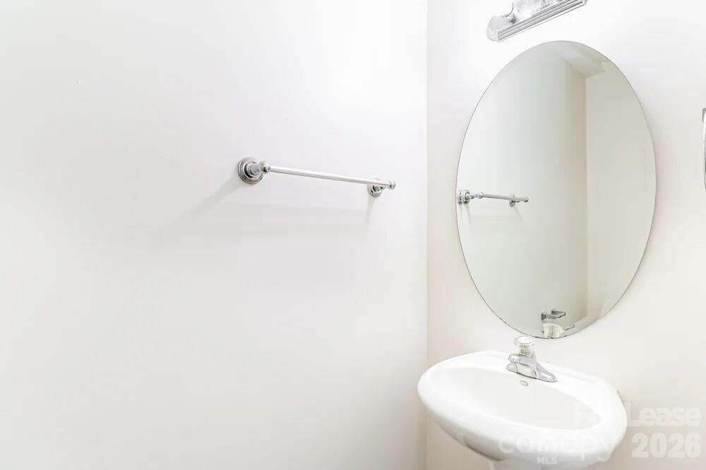 433 Glencroft Drive 1 Property Photo 12