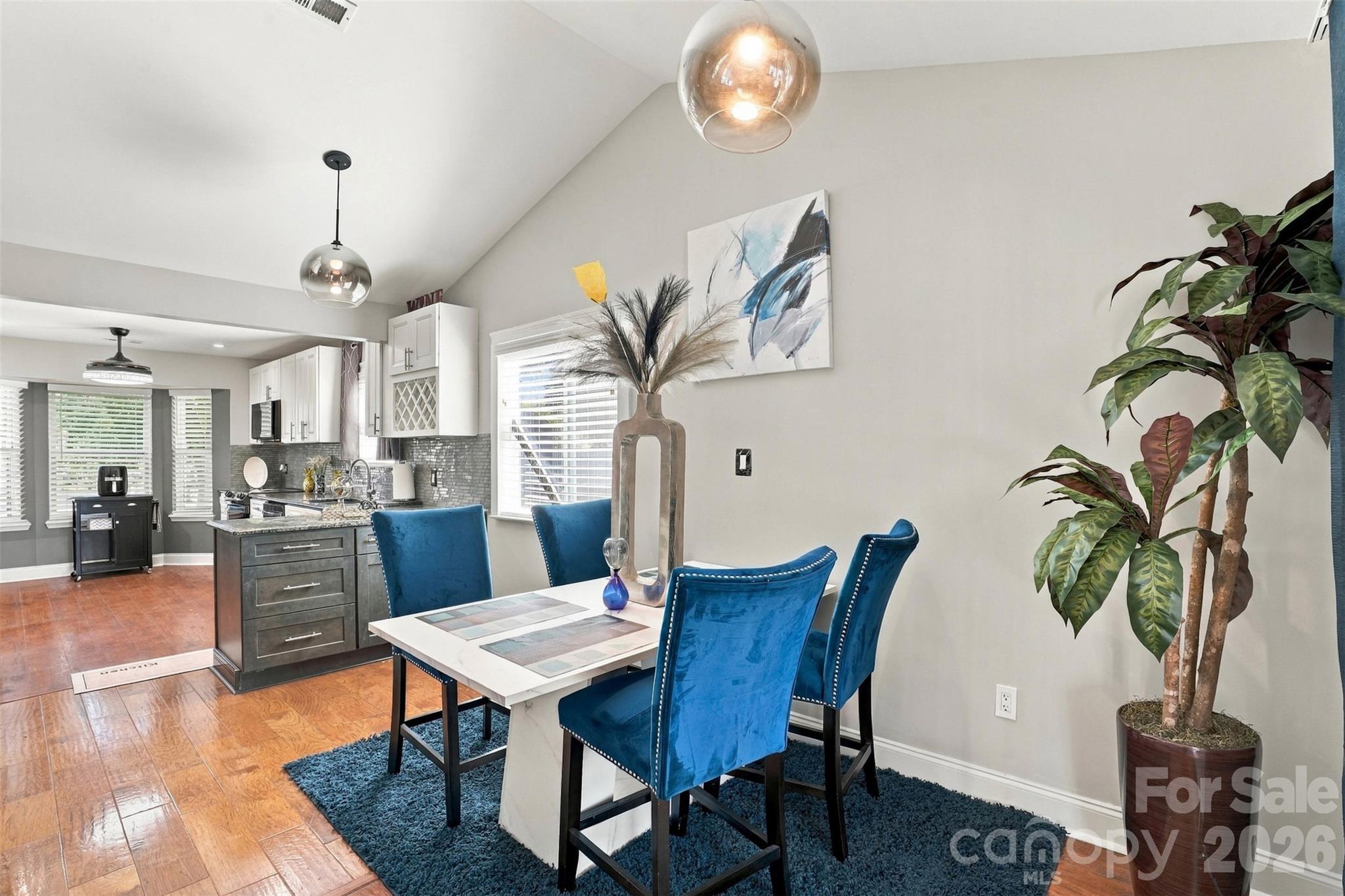 5728 Ebley Loop Property Photo 15
