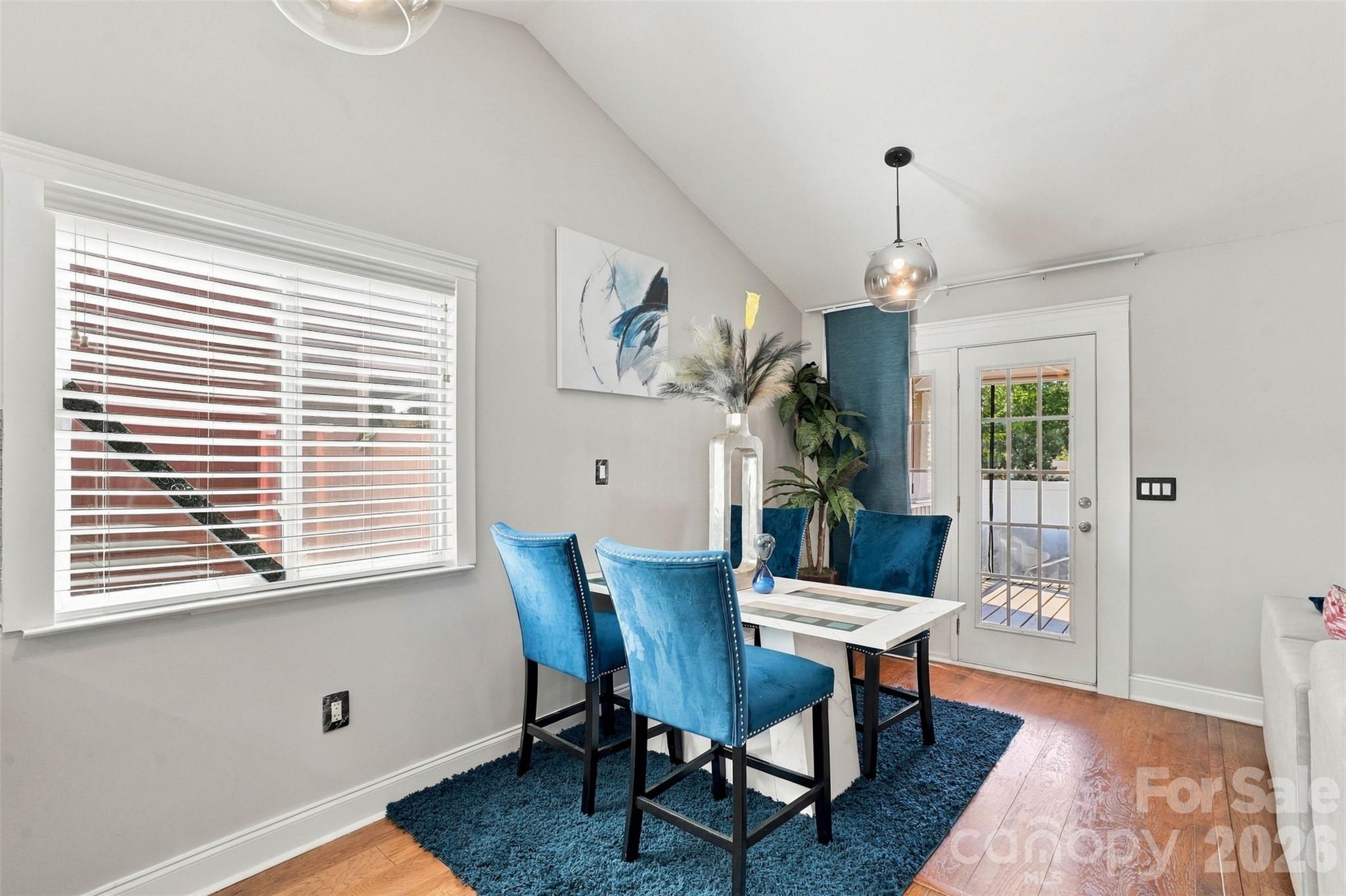 5728 Ebley Loop Property Photo 16
