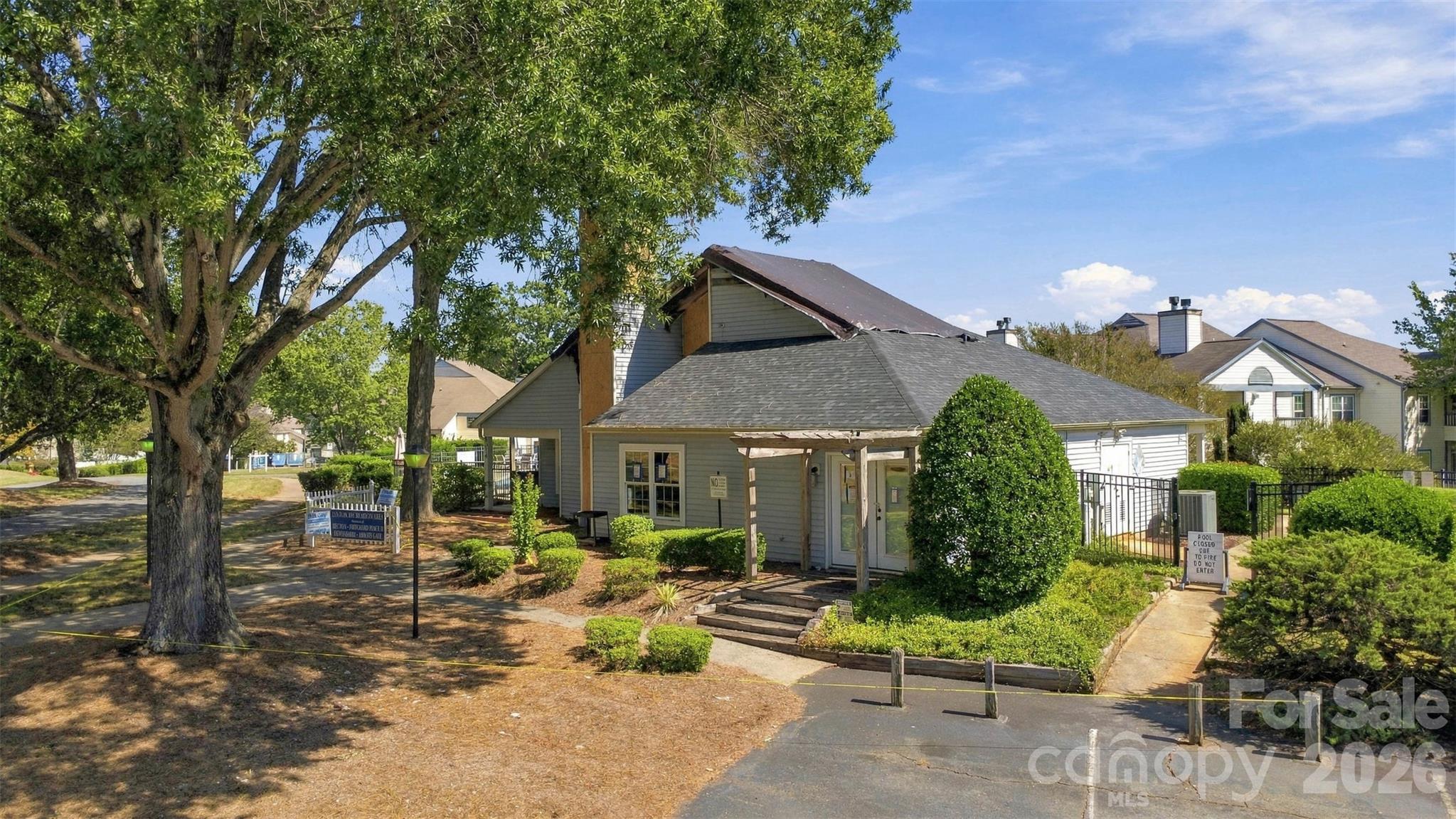 5728 Ebley Loop Property Photo 43