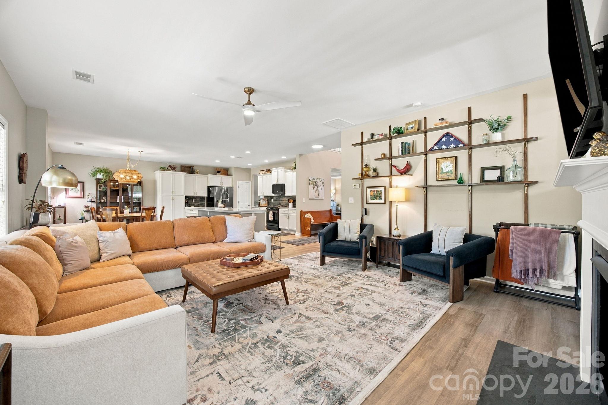 5005 Sedgewick Road Property Photo 14