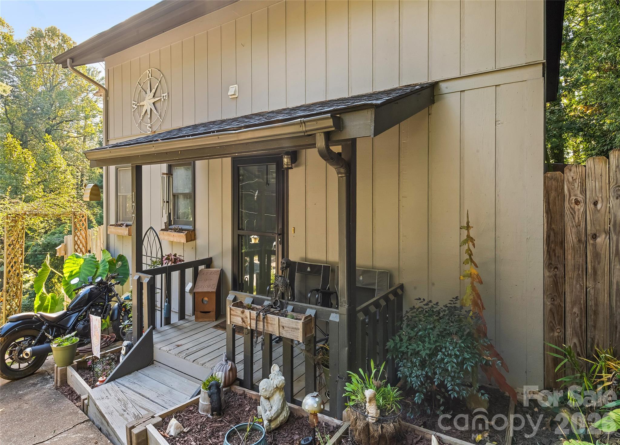 177 Forest Drive Property Photo 2