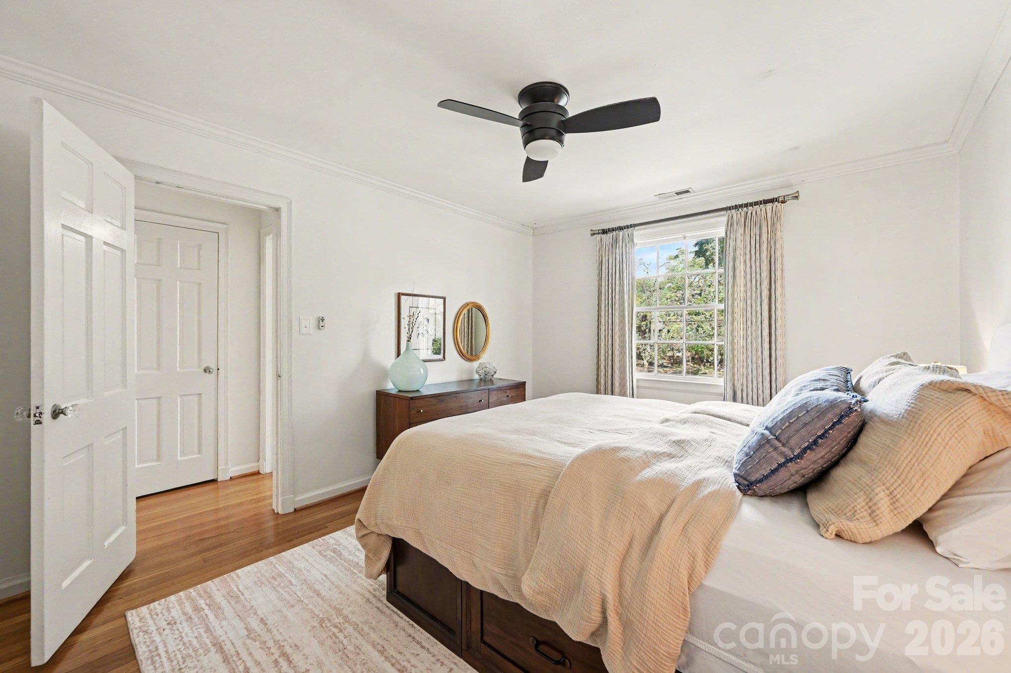 101 S Laurel Avenue 72b Property Photo 13