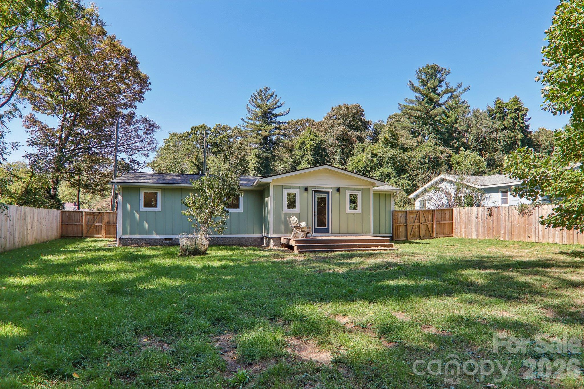 216 Vance Avenue B Property Photo 26