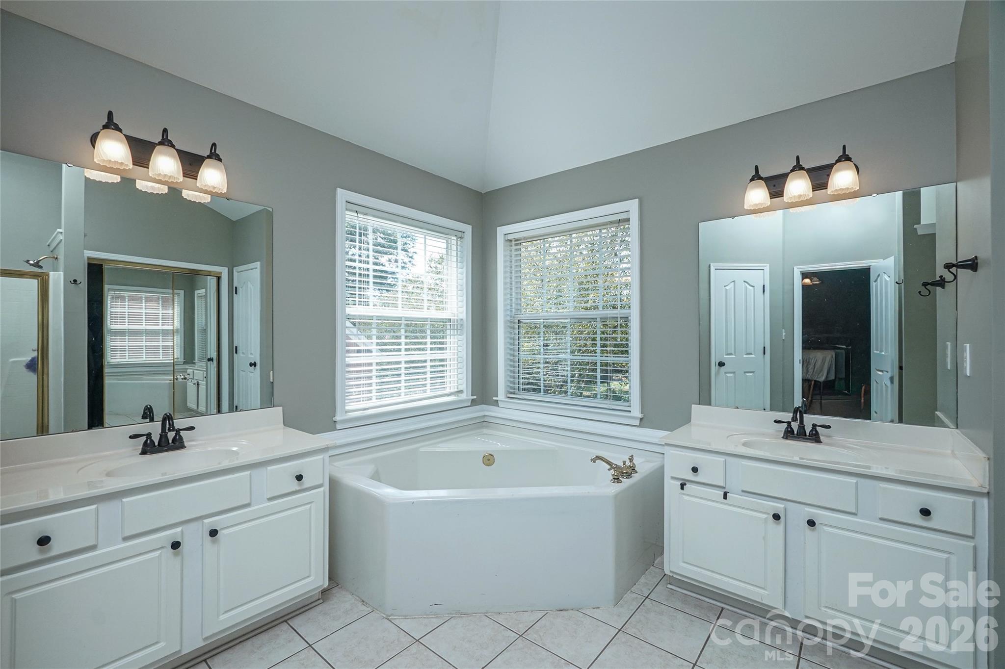 8120 Glamorgan Lane 364 Property Photo 18