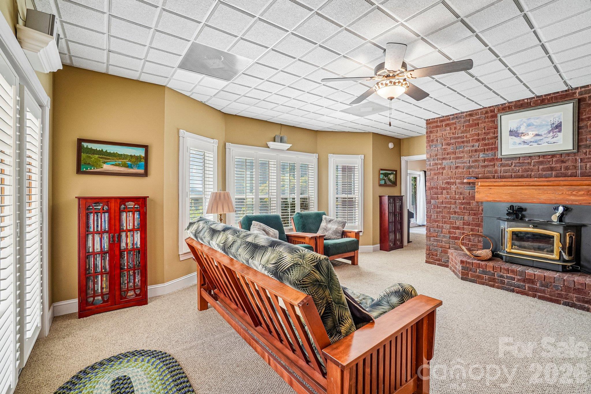239 Bearwallow Mountain Road Property Photo 19