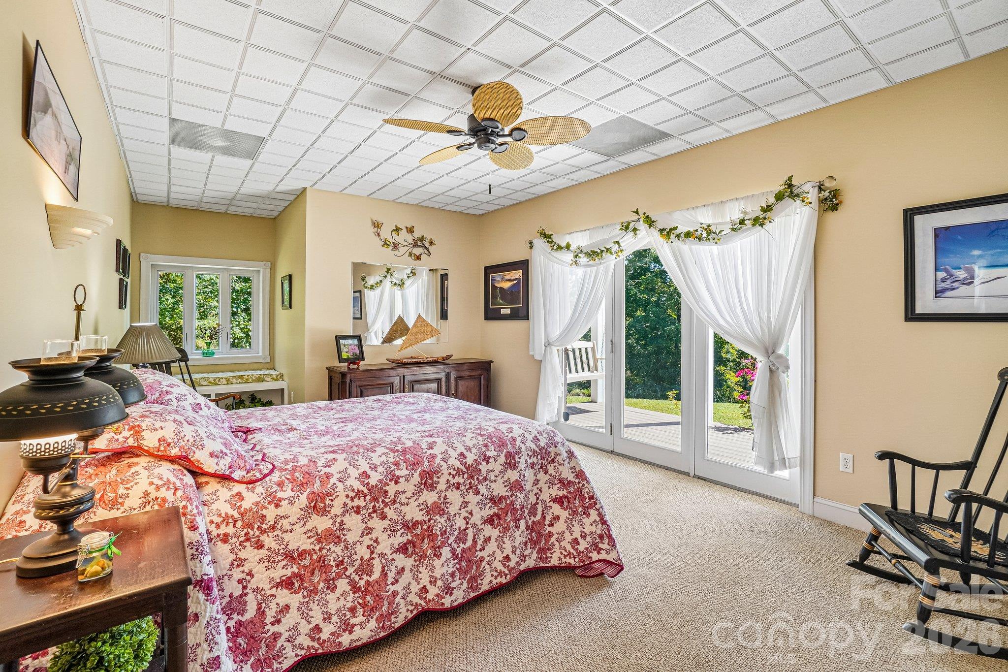 239 Bearwallow Mountain Road Property Photo 23