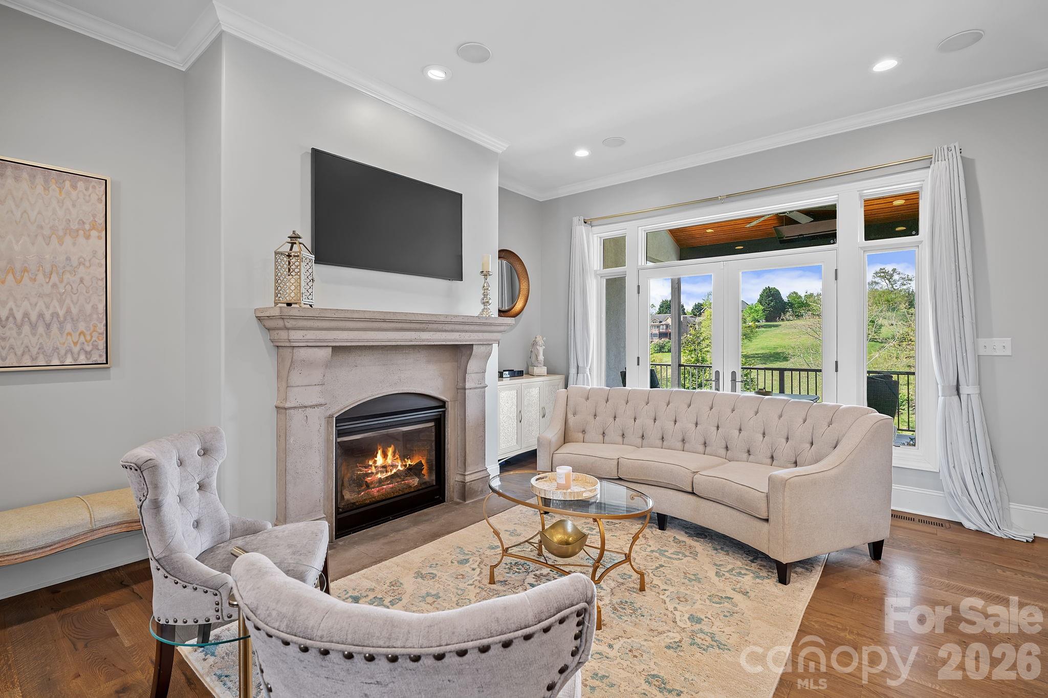 64 Water Hill Way Property Photo 9