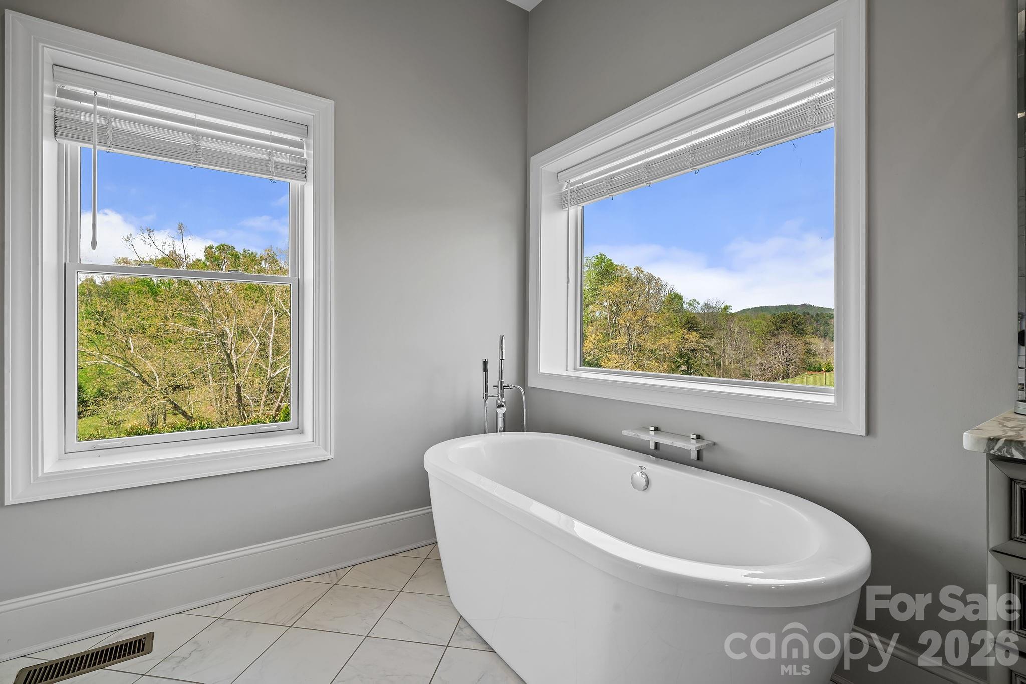 64 Water Hill Way Property Photo 21