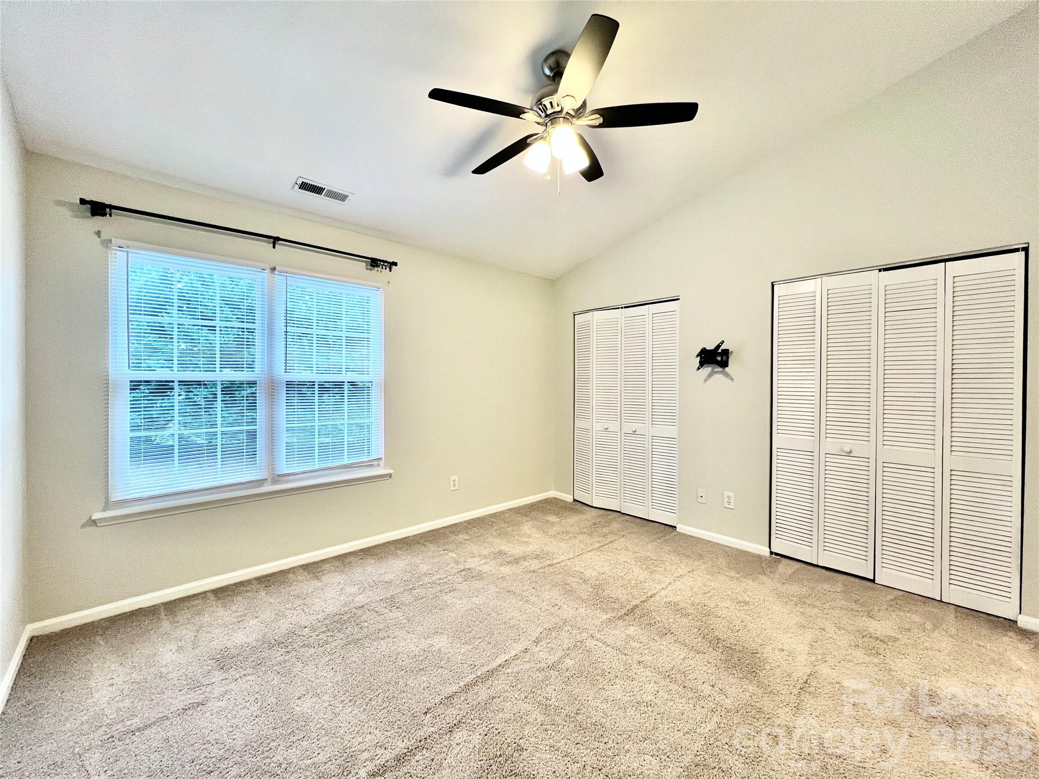 8253 Circle Tree Lane Property Photo 13