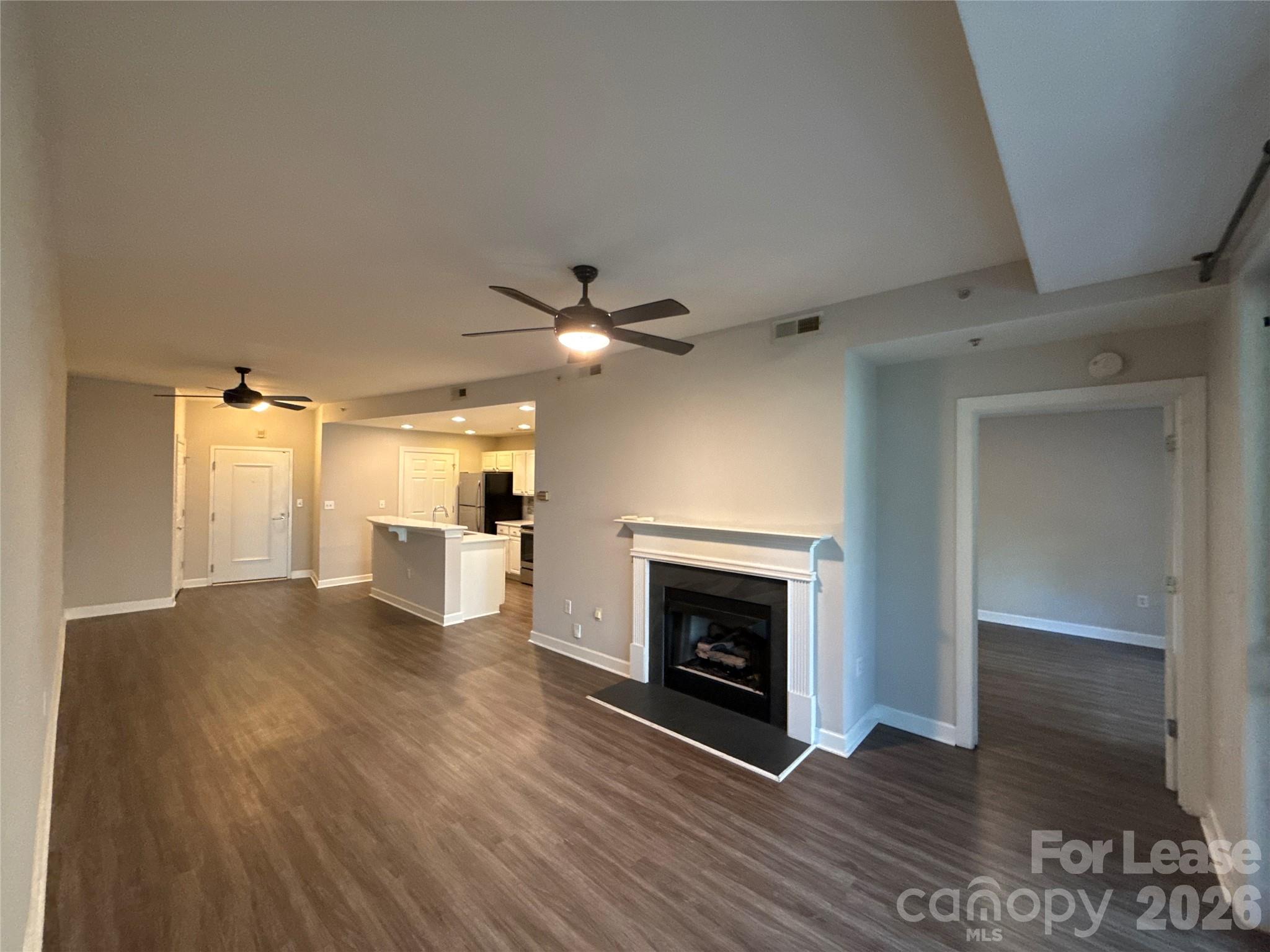718 W Trade Street 409 Property Photo 3