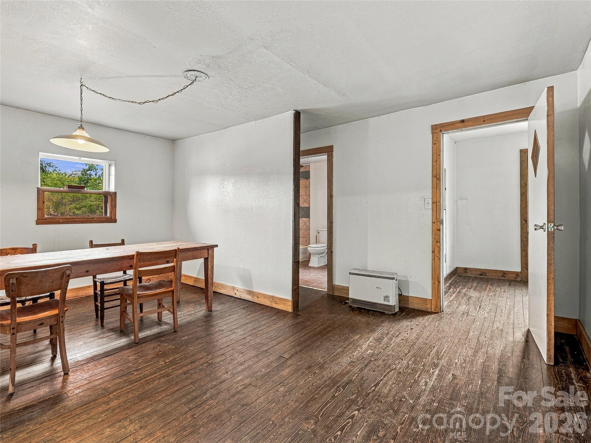 615 Oak Avenue Property Photo 8