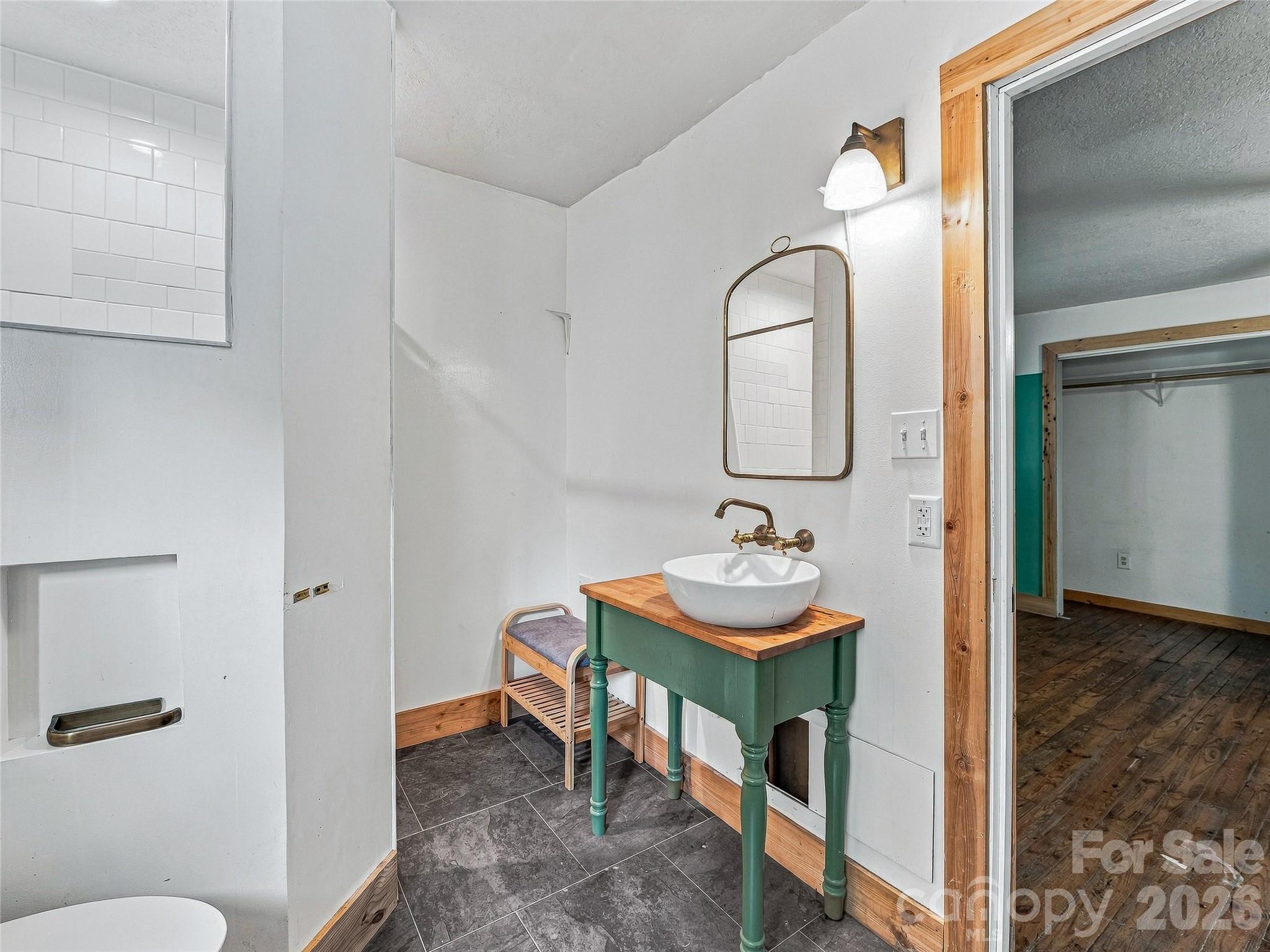 615 Oak Avenue Property Photo 25