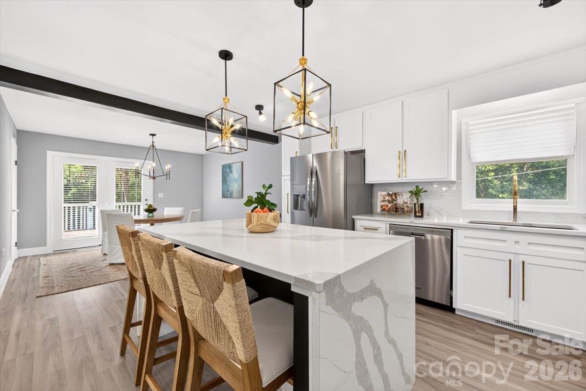 16 Cove Creek Place Property Photo 13