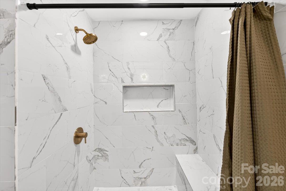 16 Cove Creek Place Property Photo 26