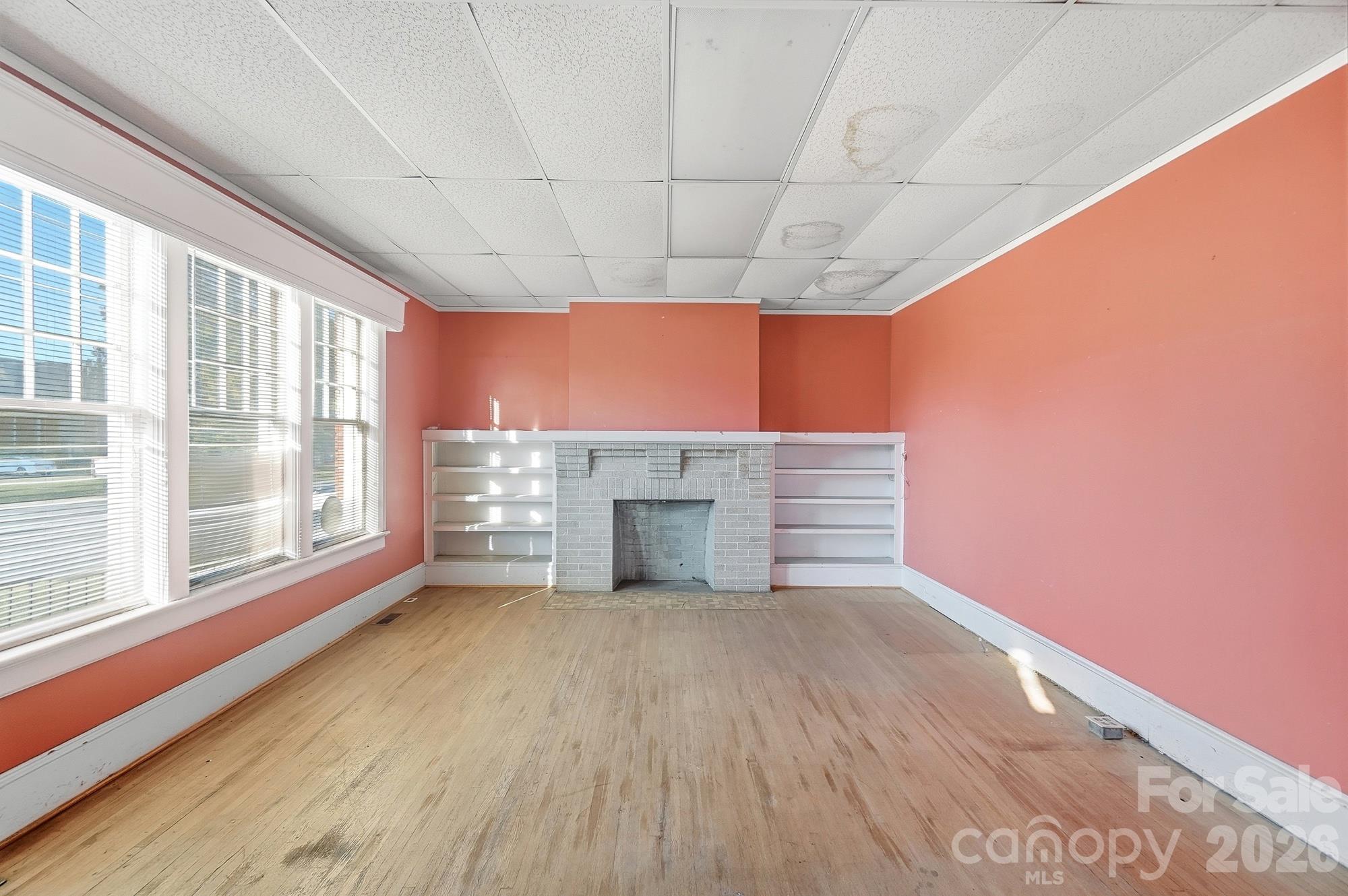 2415 E Main Street Property Photo 3