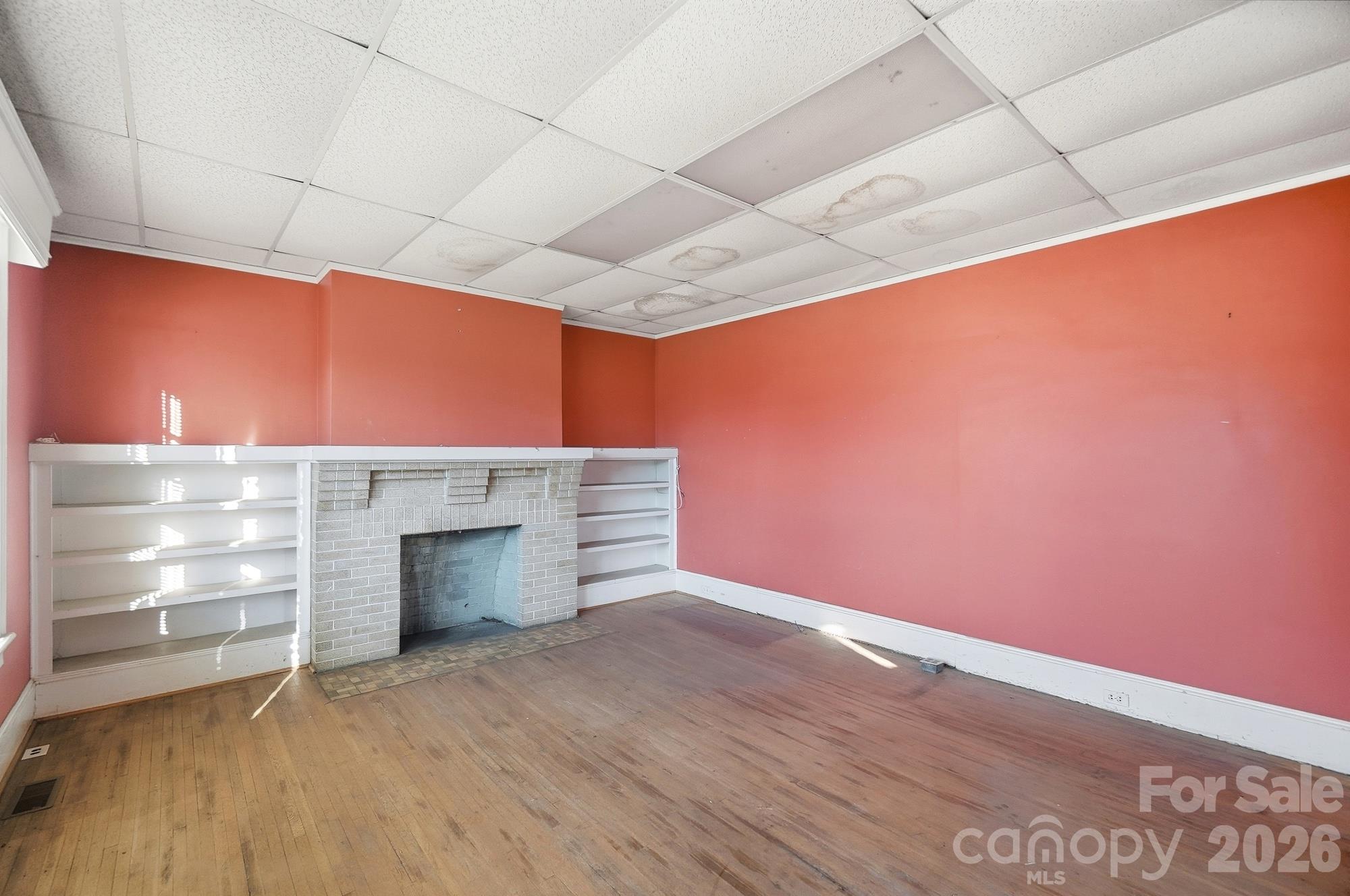 2415 E Main Street Property Photo 5