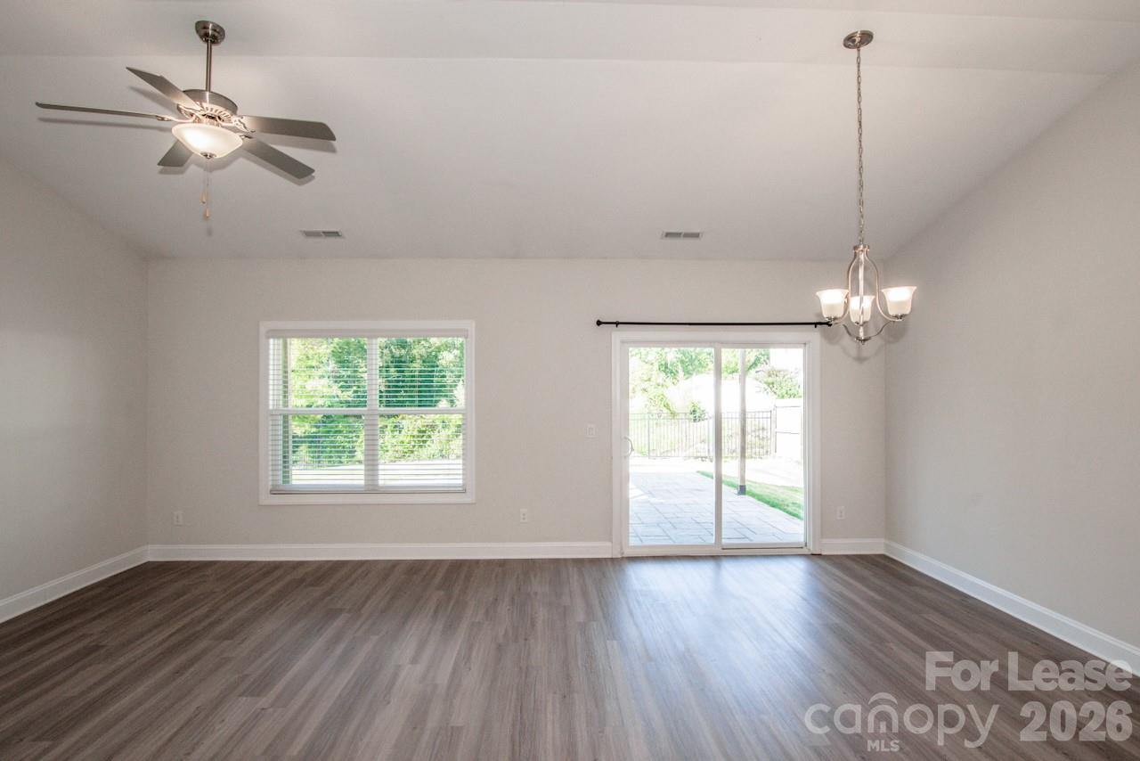128 Wheelwright Way Property Photo 10