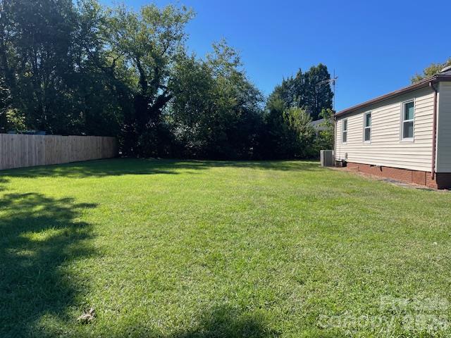417 Gold Hill Drive Property Photo 4