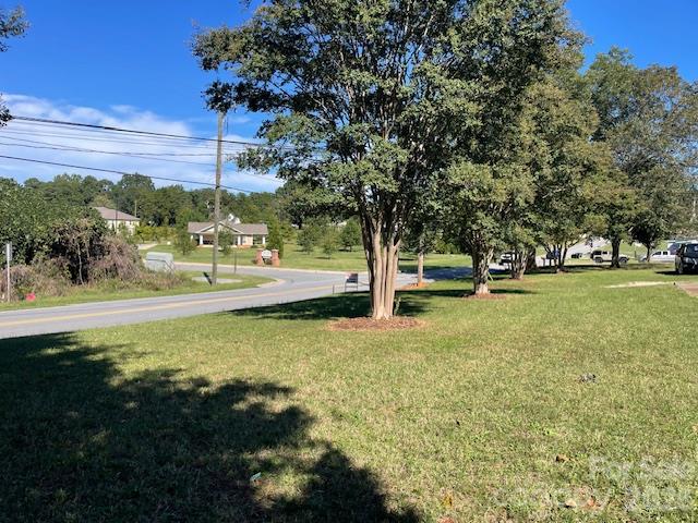 417 Gold Hill Drive Property Photo 7