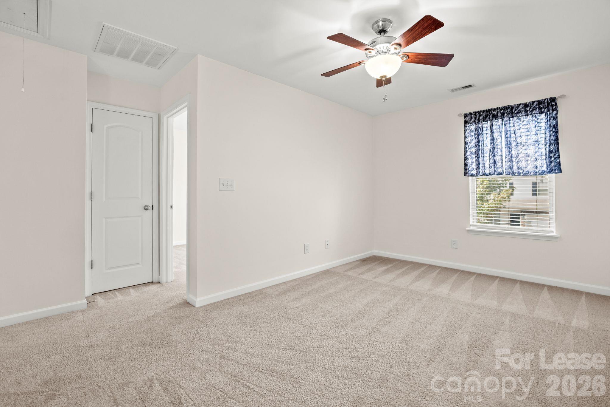 2080 Shady Pond Drive Property Photo 13