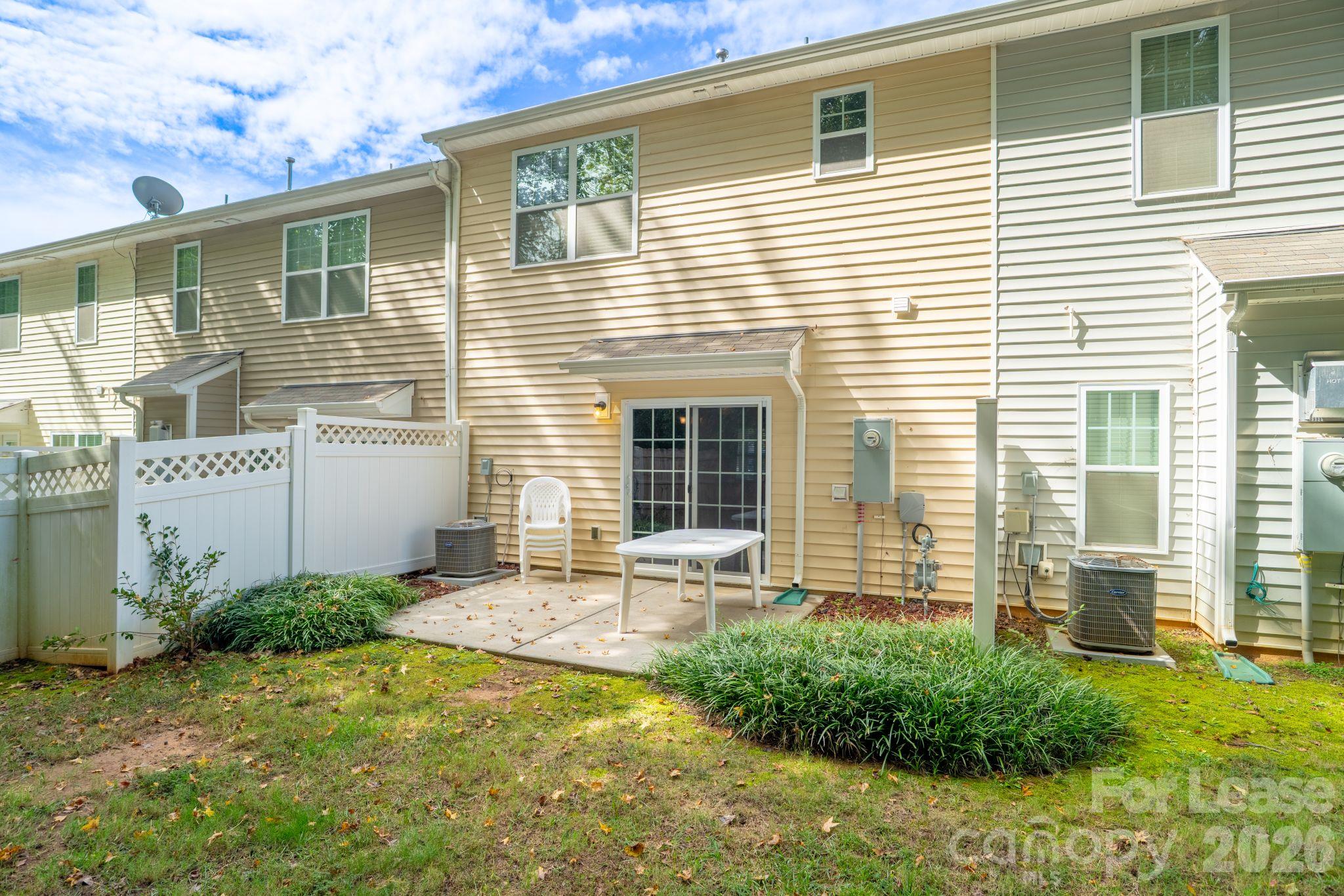 2080 Shady Pond Drive Property Photo 26