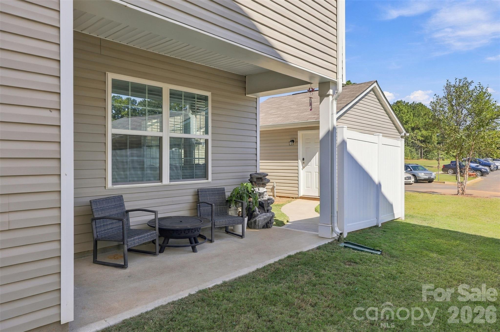 12732 Wandering Brook Drive Property Photo 33
