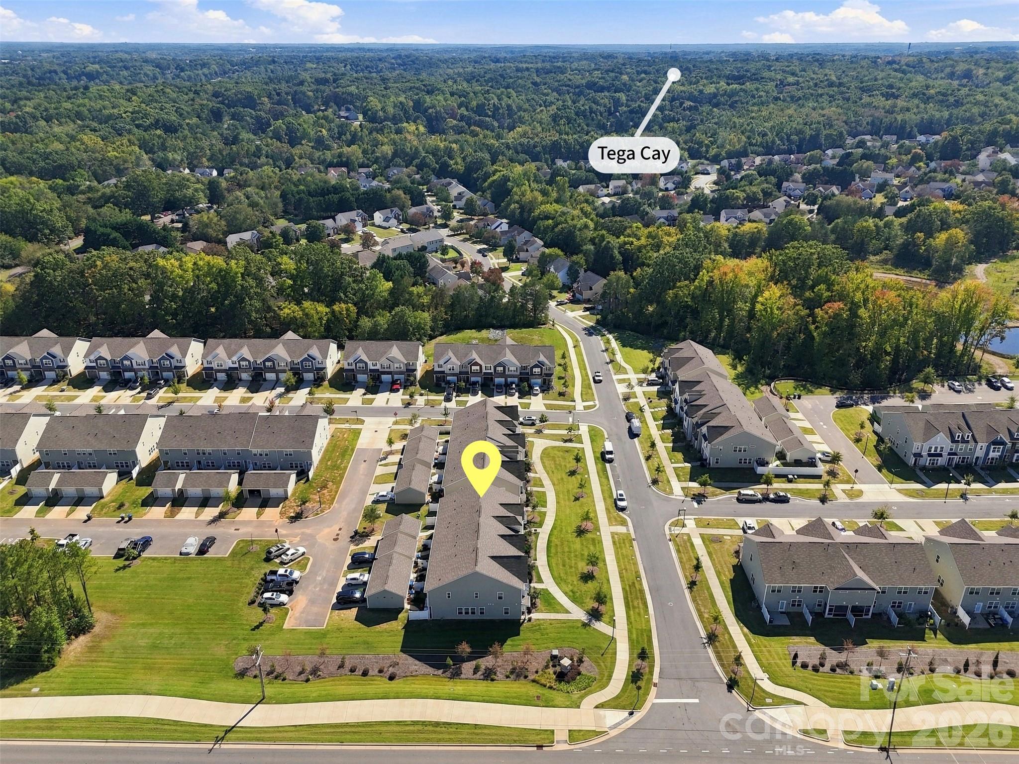 12732 Wandering Brook Drive Property Photo 44