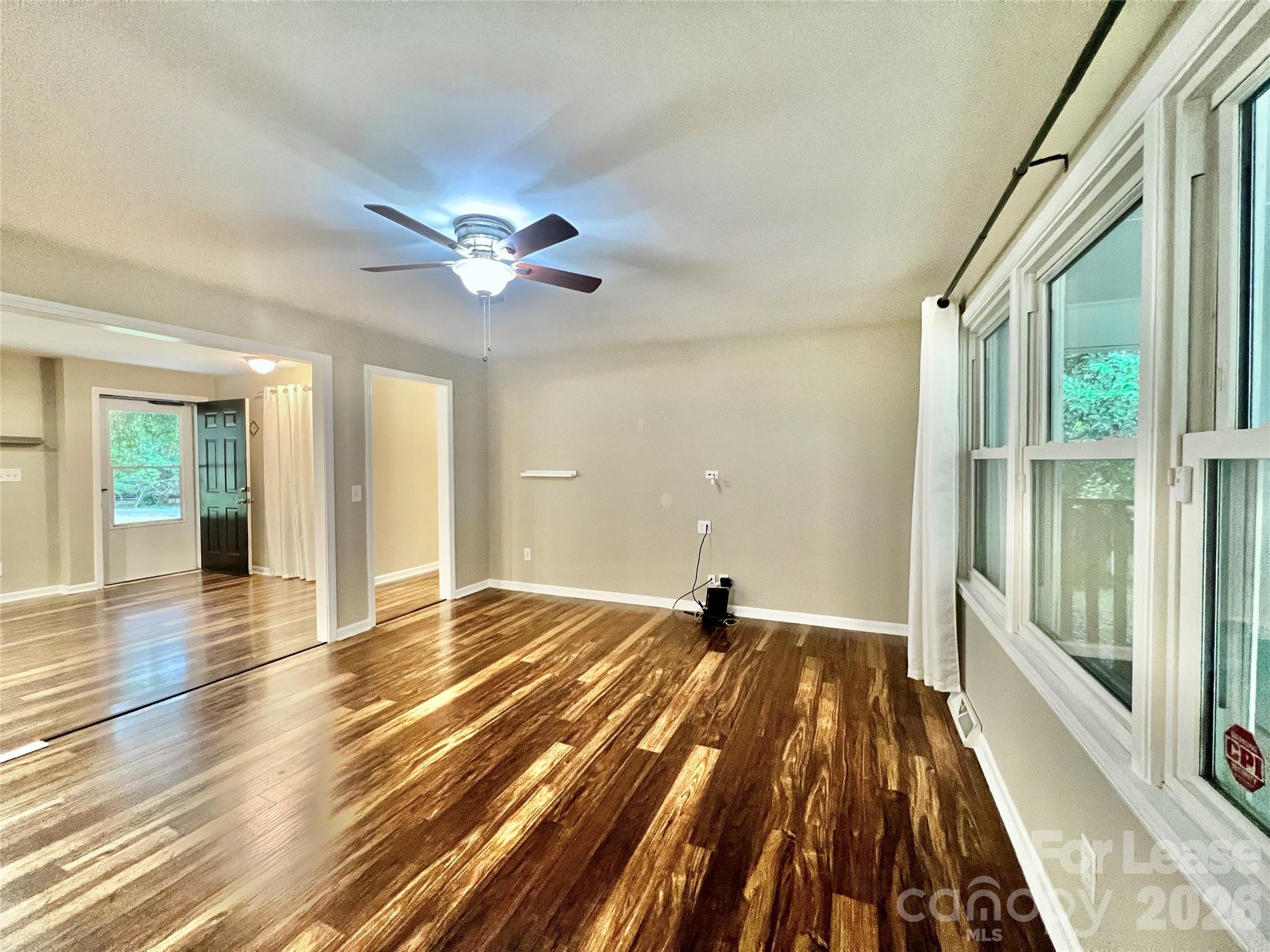 2117 Tarlton Drive Property Photo 9