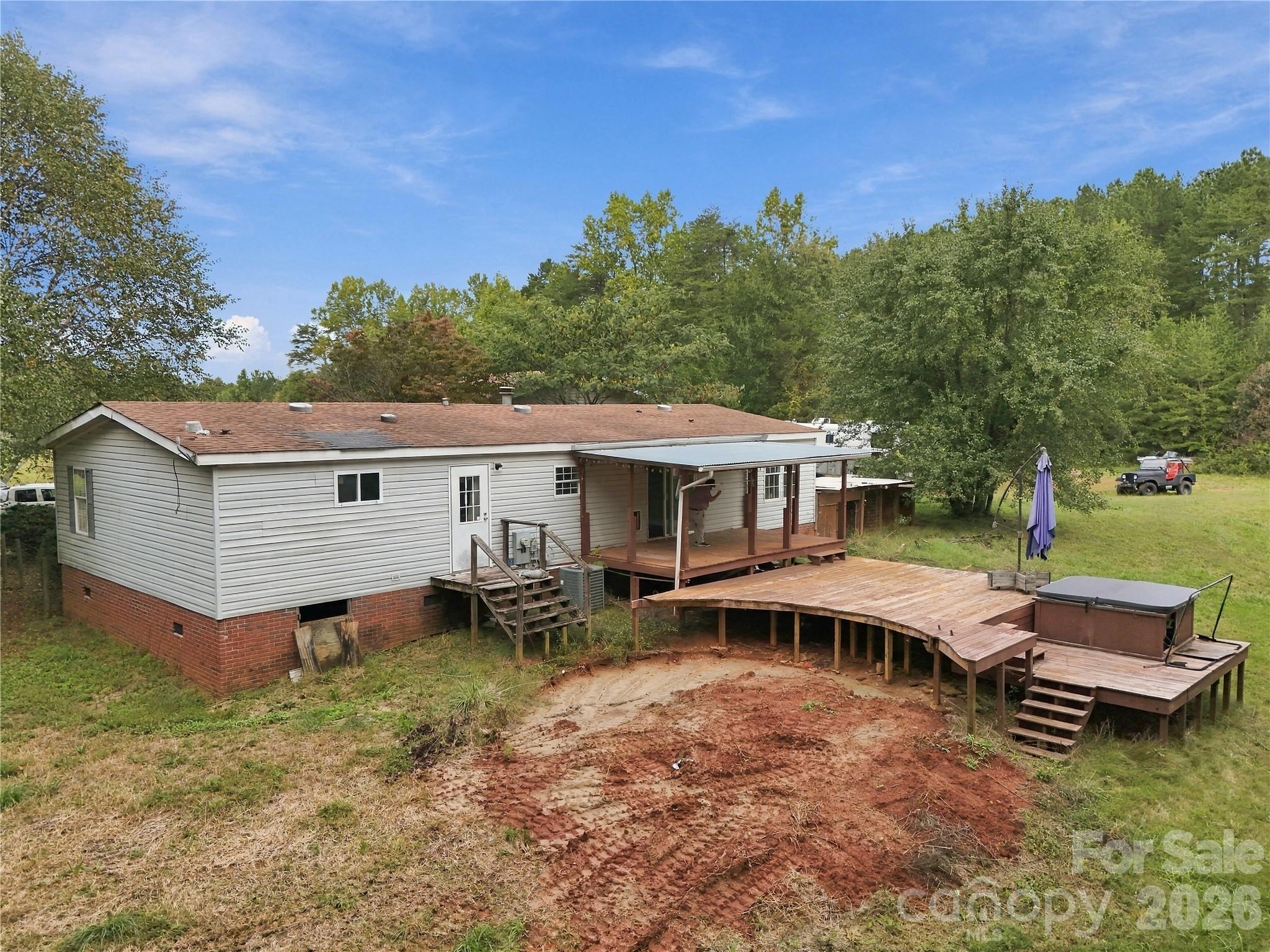 784 Big Level Road Property Photo 4