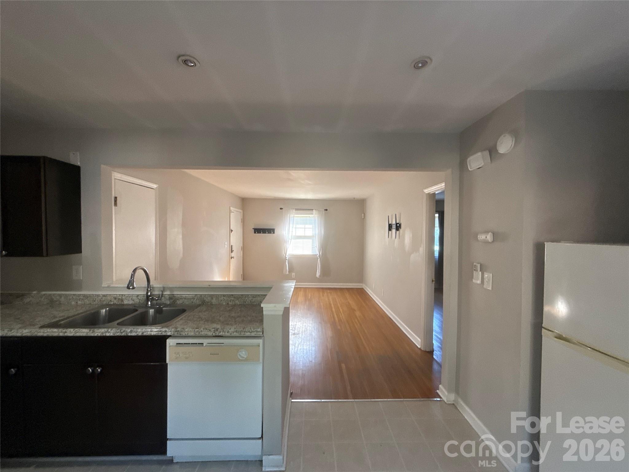 2623 Vail Avenue Property Photo 6