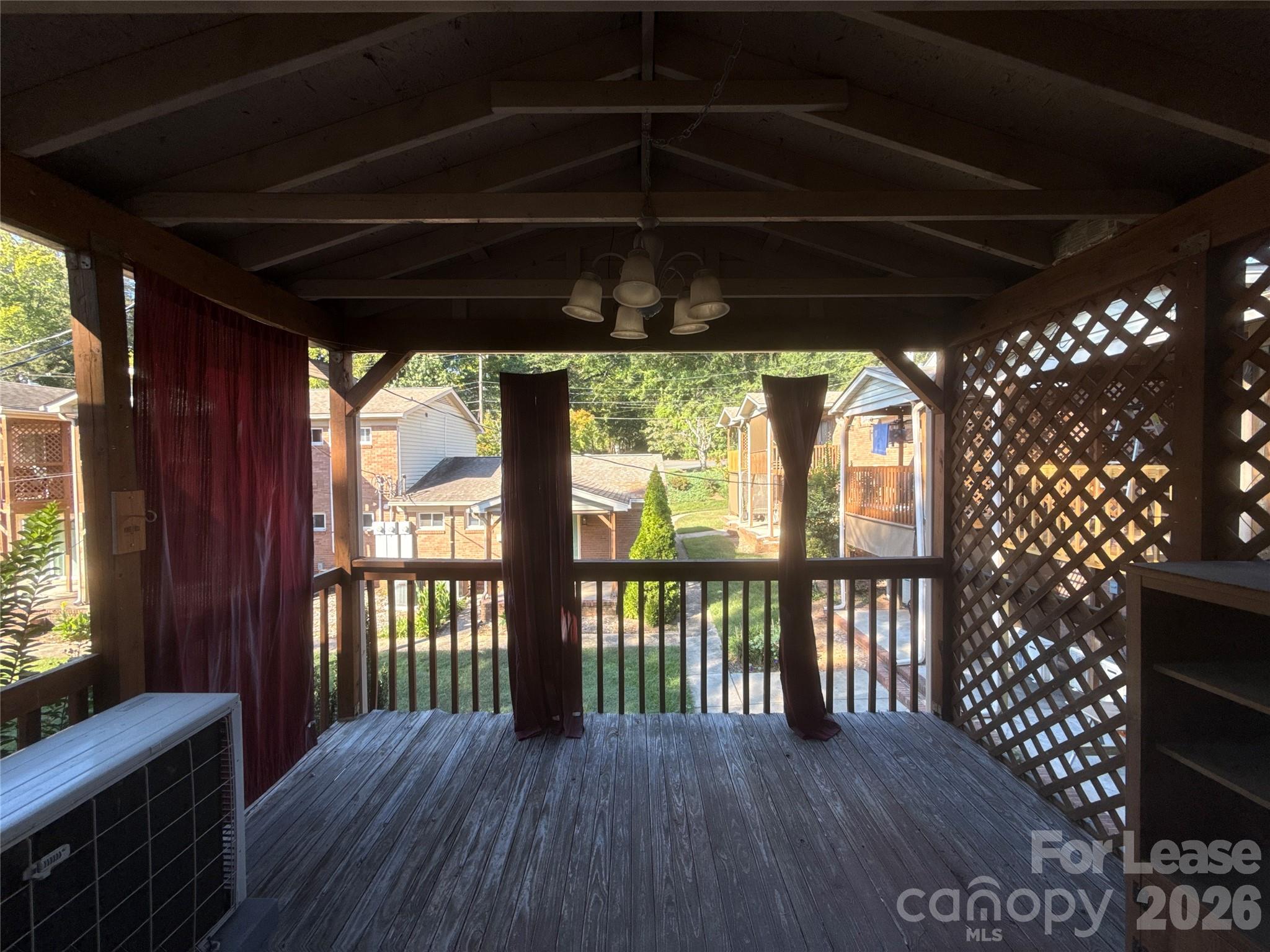 2623 Vail Avenue Property Photo 9